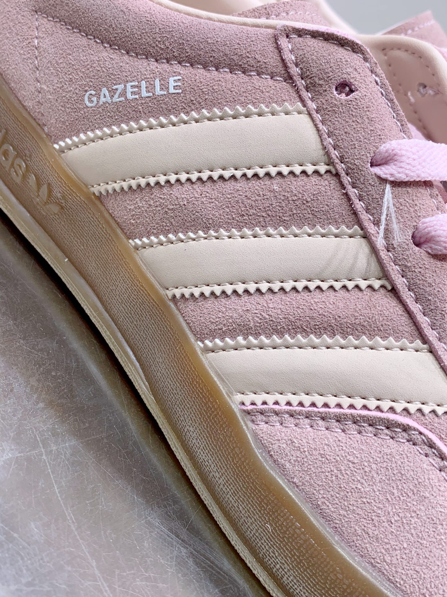 Gucci women's shoes SG# Adidas Originals Gazelle Indoor 1970 Gazelle Indoor T Gazelle Gucci x Adidas Gazelle Series OrthoLite® — photo 8