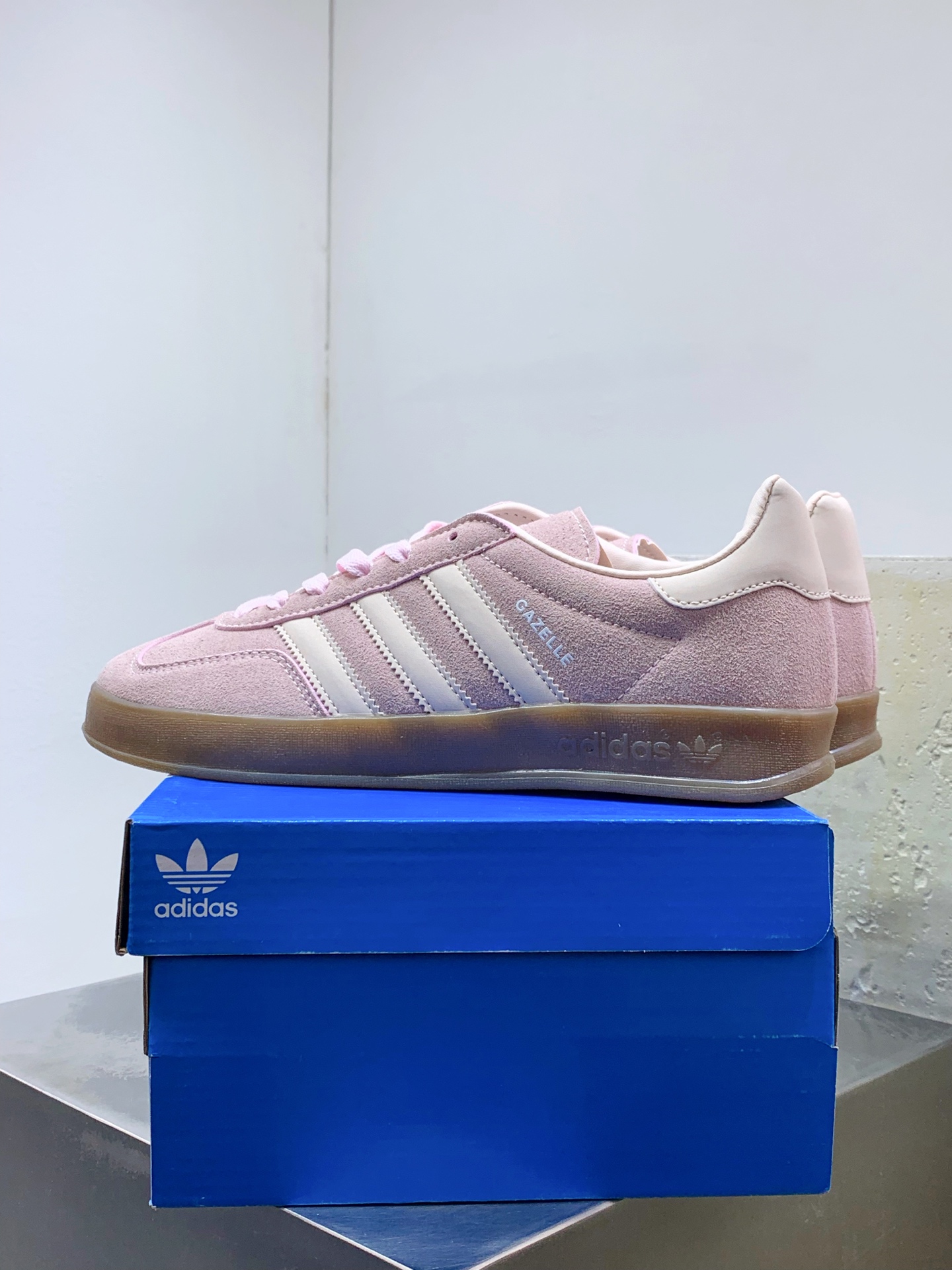 Gucci women's shoes SG# Adidas Originals Gazelle Indoor 1970 Gazelle Indoor T Gazelle Gucci x Adidas Gazelle Series OrthoLite® — photo 5