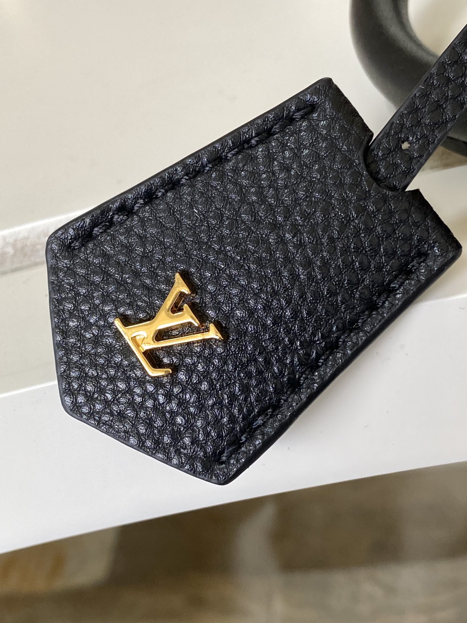 Louis Vuitton Haute Couture Classic Luxury Handbag Shoulder Crossbody 6