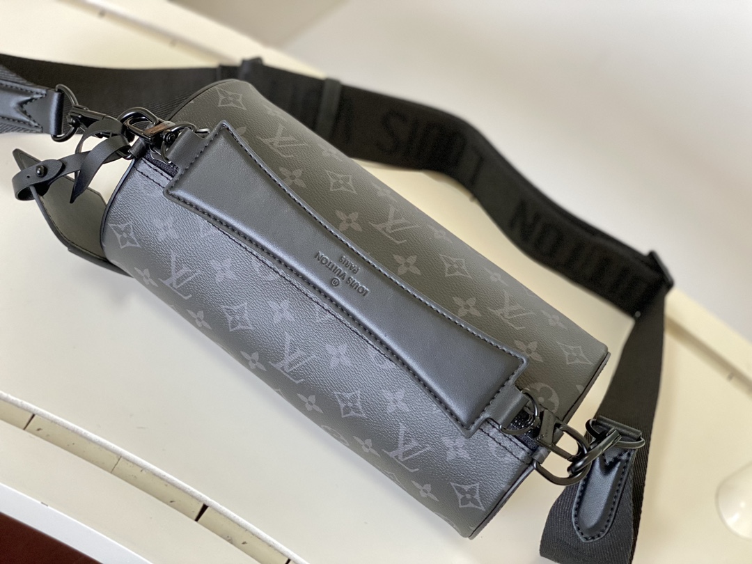 Louis Vuitton Haute Couture Classic Luxury Handbag Shoulder Crossbody 4
