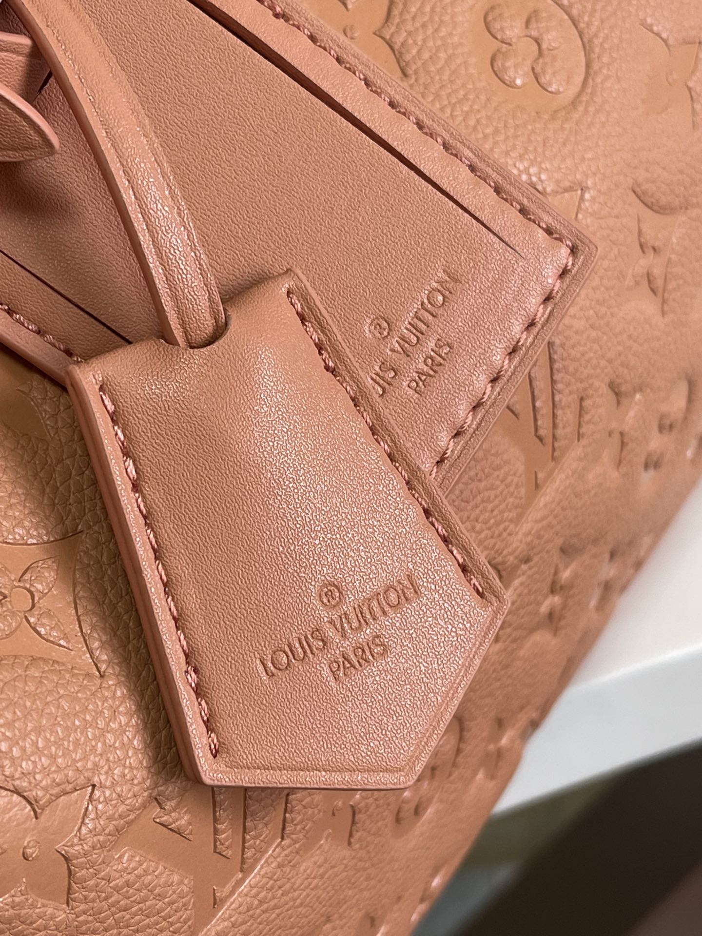  顶级原单 动态芯片新品出货- 顶级高版本 SPEEDY SOFT 30 手袋	】M47186黑色 M1