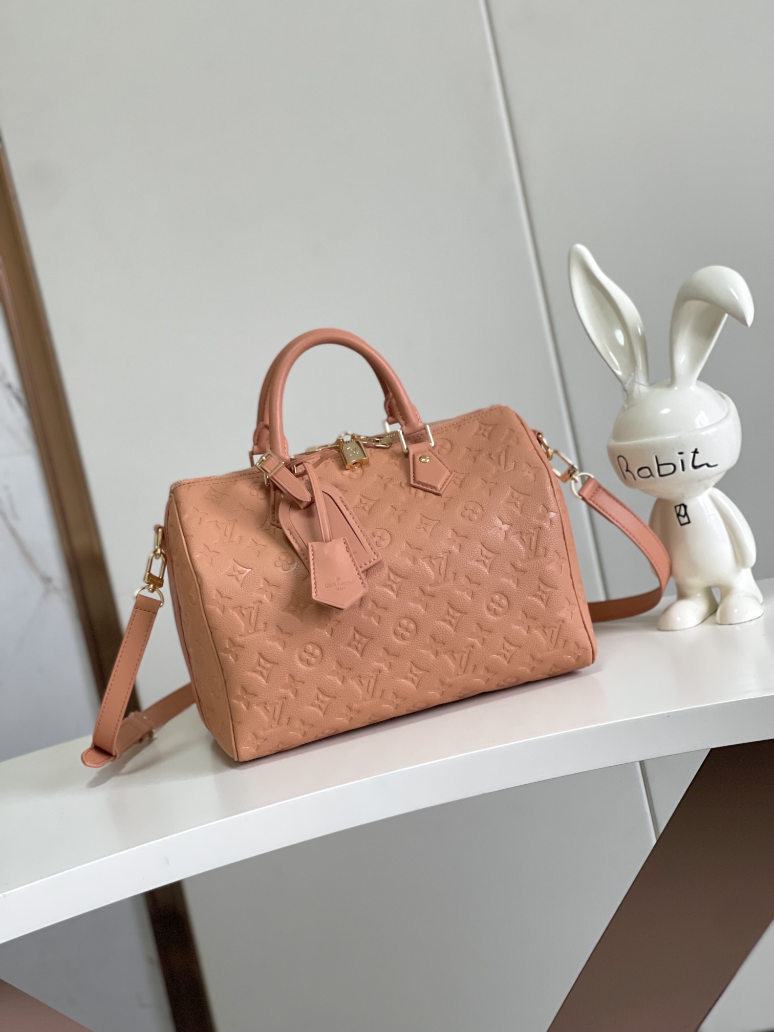 顶级原单 动态芯片新品出货- 顶级高版本 SPEEDY SOFT 30 手袋	】M47186黑色 M1