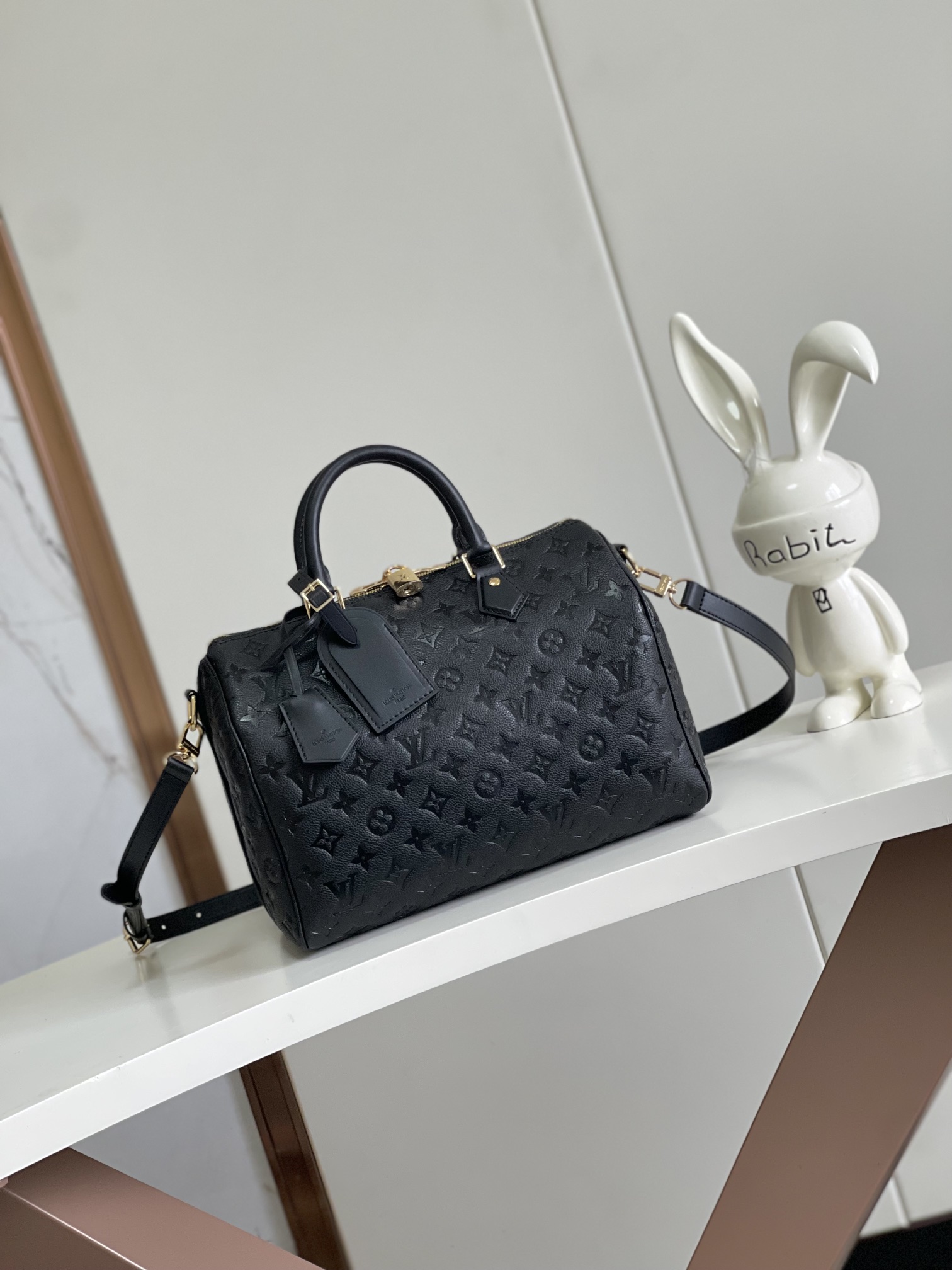   顶级原单  动态芯片 新品出货- 顶级高版本 SPEEDY SOFT 30 手袋	】M47186黑色