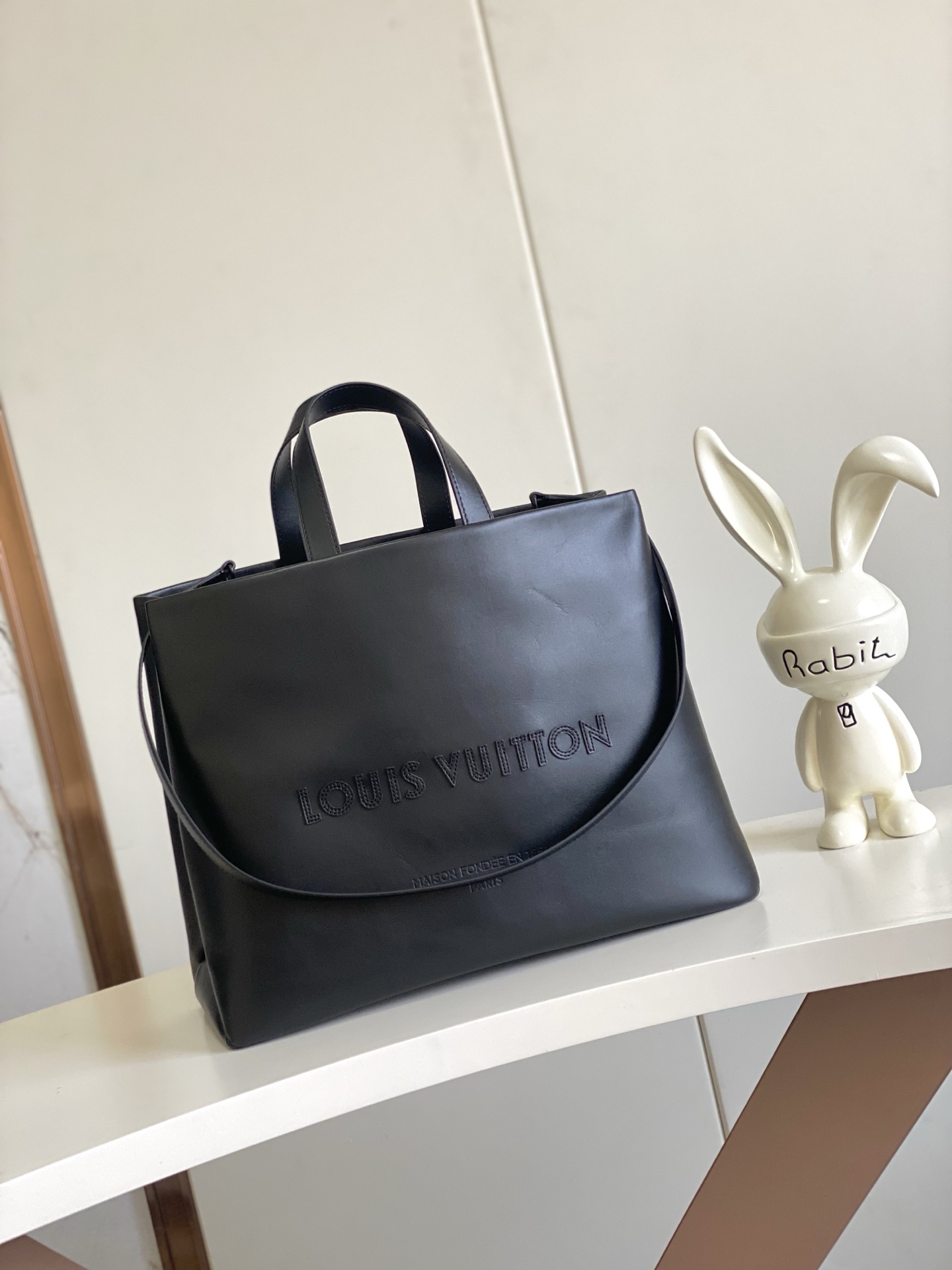 Louis Vuitton Shopper Medium Black Leather Tote Bag with Embossed Logo