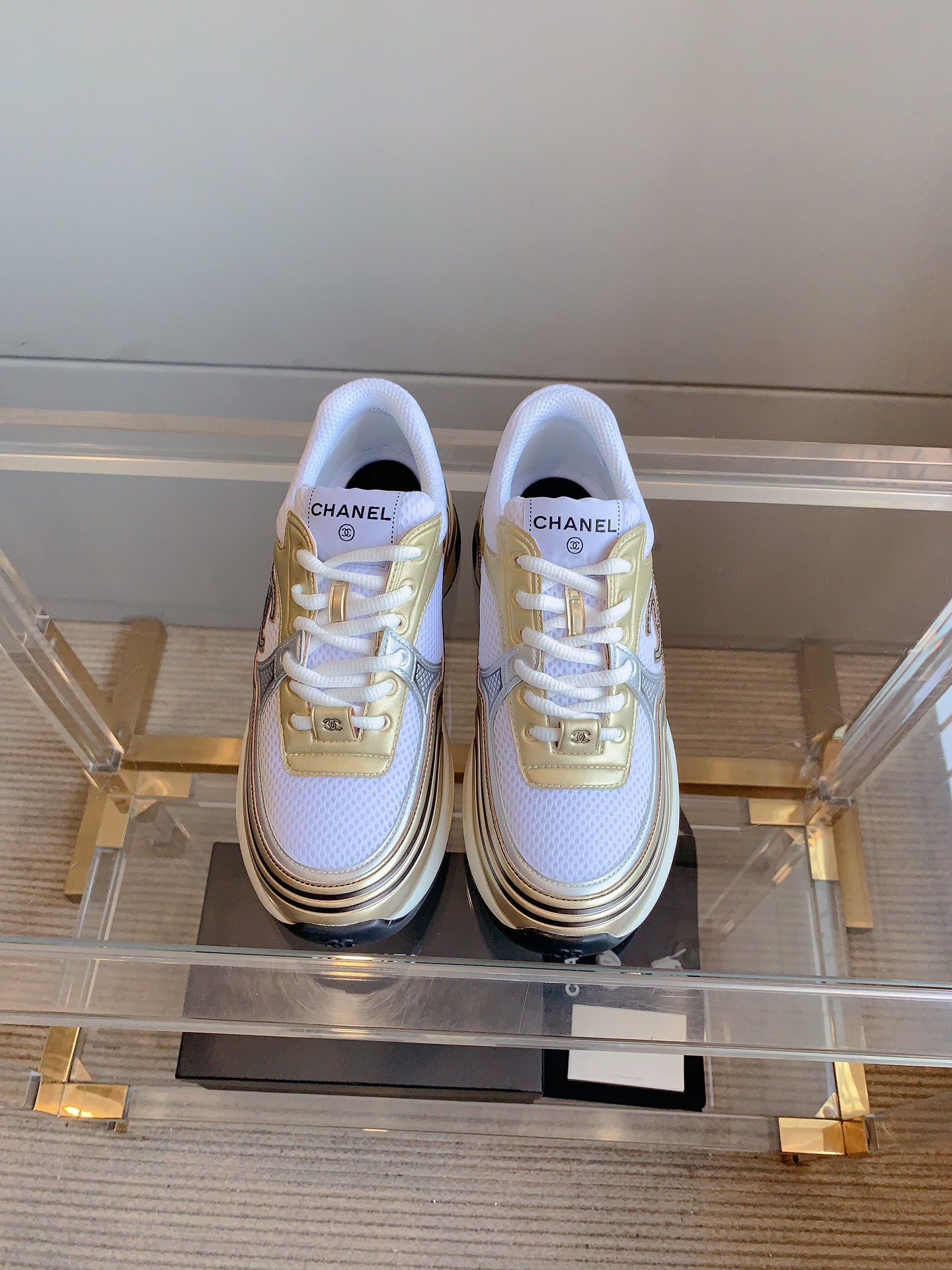 NO:229953,CHANE* latest catwalk thick-soled sneakers, super popular silver horn king series, extremely sharp-fitting legs instantly, multi-color optional Size 35-39 (40 41 42 custom made), casual shoes/sports, chanel, alexander wang, sneakers19860909CHANE*最新走秀款厚底运动鞋 超火的银角大王系列 上脚绝绝子 瞬间拉长腿部线条 多色可选 尺码35-39（40 41 42定做）,休闲鞋/运动鞋,chanel,alexander wang,sneakers,Women's Shoes