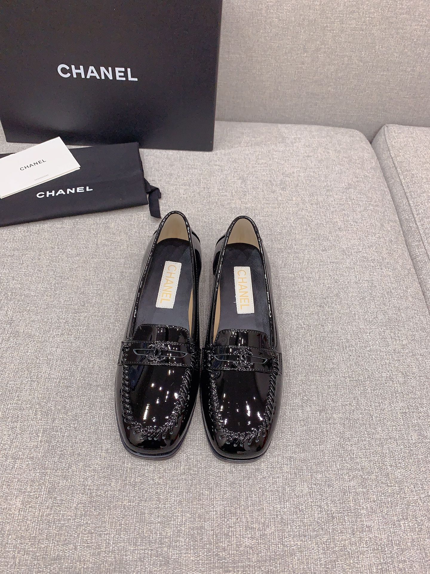 High Quality Customize
 Chanel AAAAA
 Shoes Loafers Weave Cowhide Genuine Leather Sheepskin Vintage