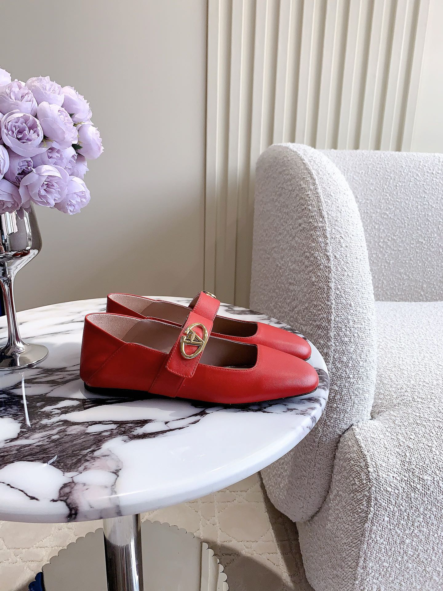 Valentin’s New Mary Jane Flats: Bright, Sweet, Perfect for Plant Lovers! - 图片 2
