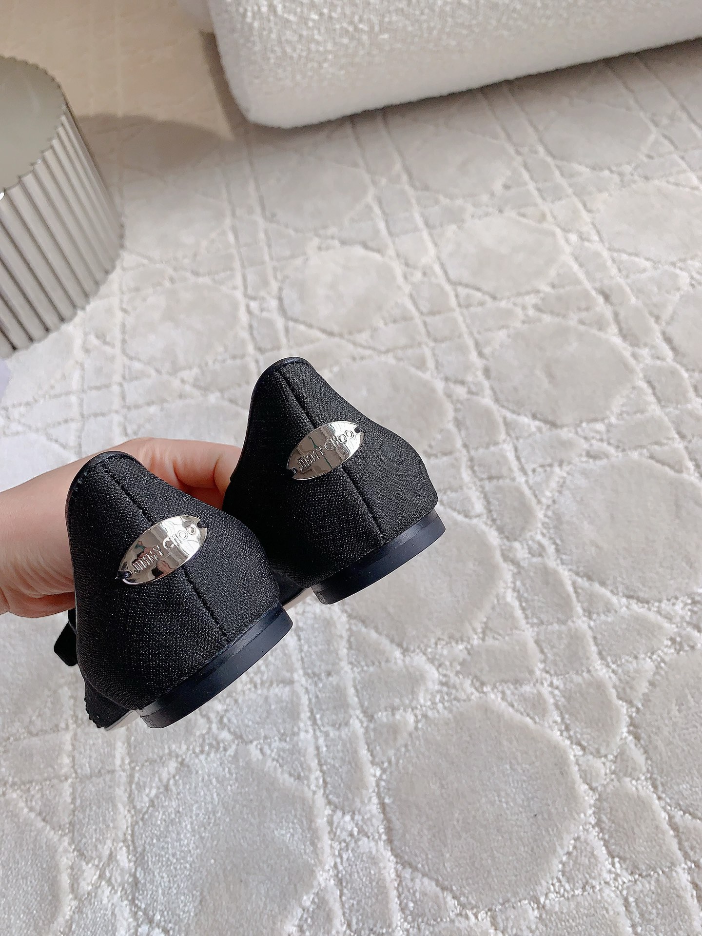 Jimmy Choo’s High-Quality Custom Water-Drilling Shoes: Original Design and Top Quality - 图片 7