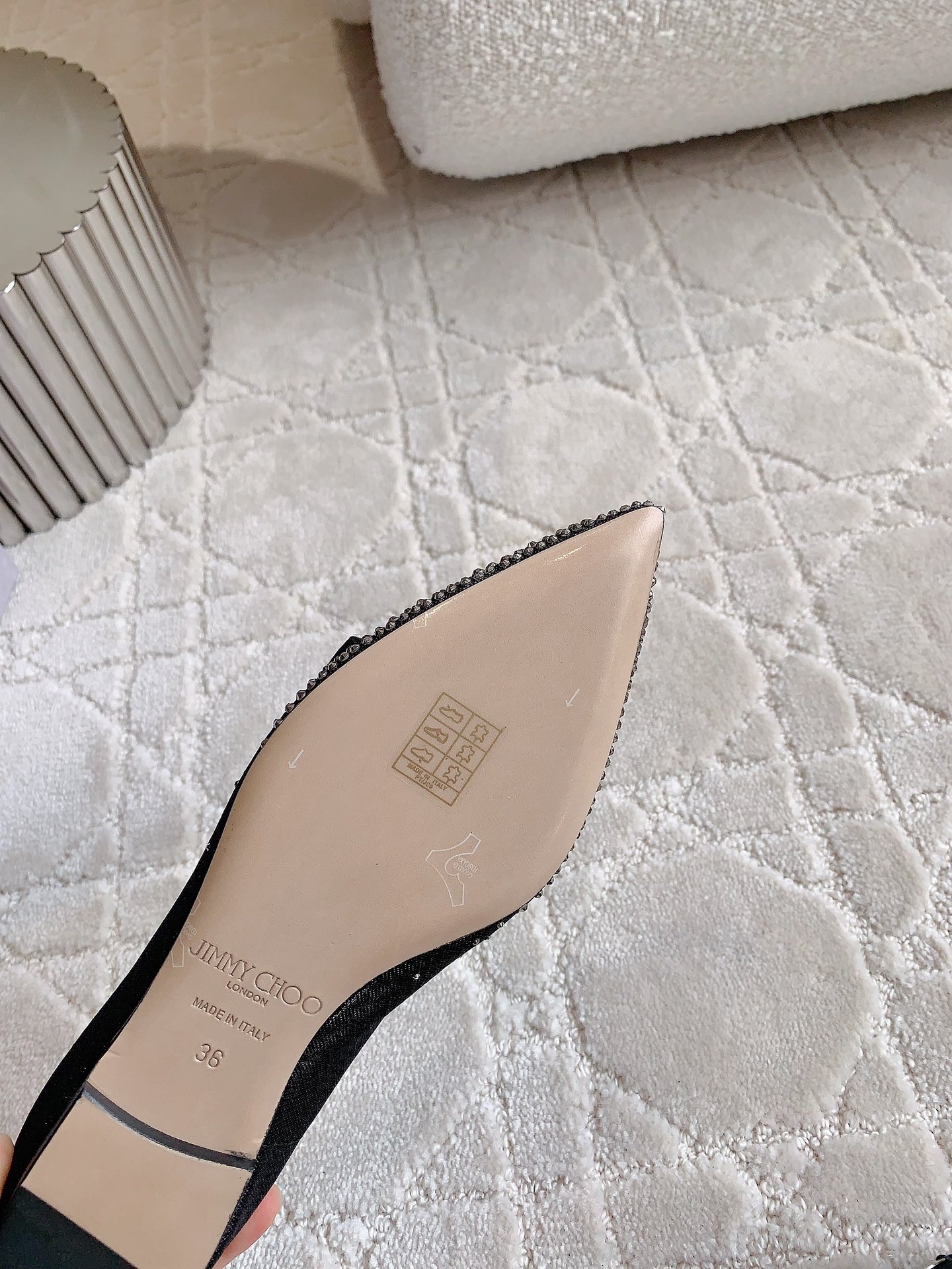 New Jimmy Choo Water-Drilling Shoes: Custom Veils, Top Quality, Original Design - 图片 8