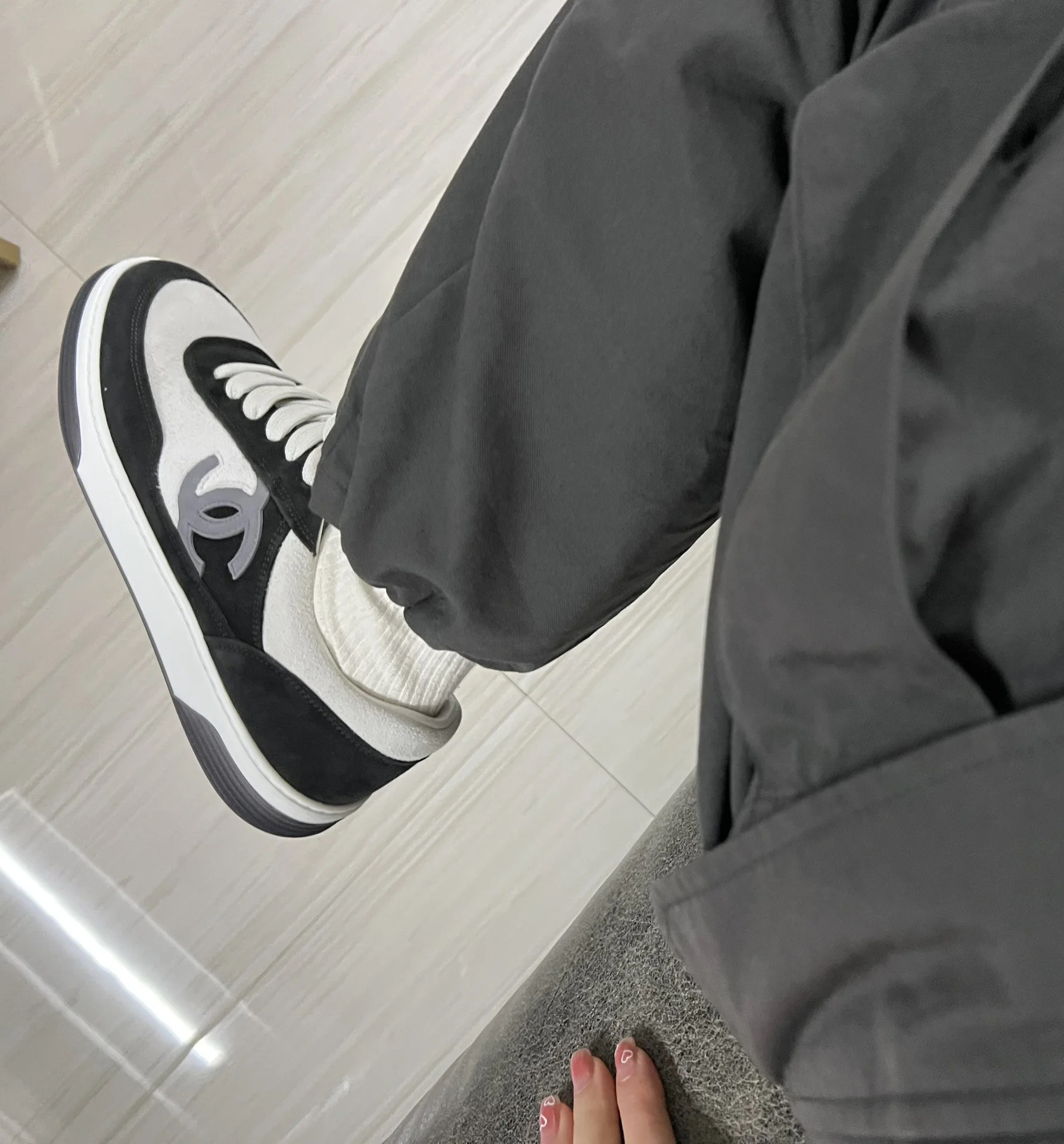 NO:468477,Footwear demonstration, casual shoes/sports shoes, sneakers19860909上脚示范,休闲鞋/运动鞋,sneakers,Women's Shoes