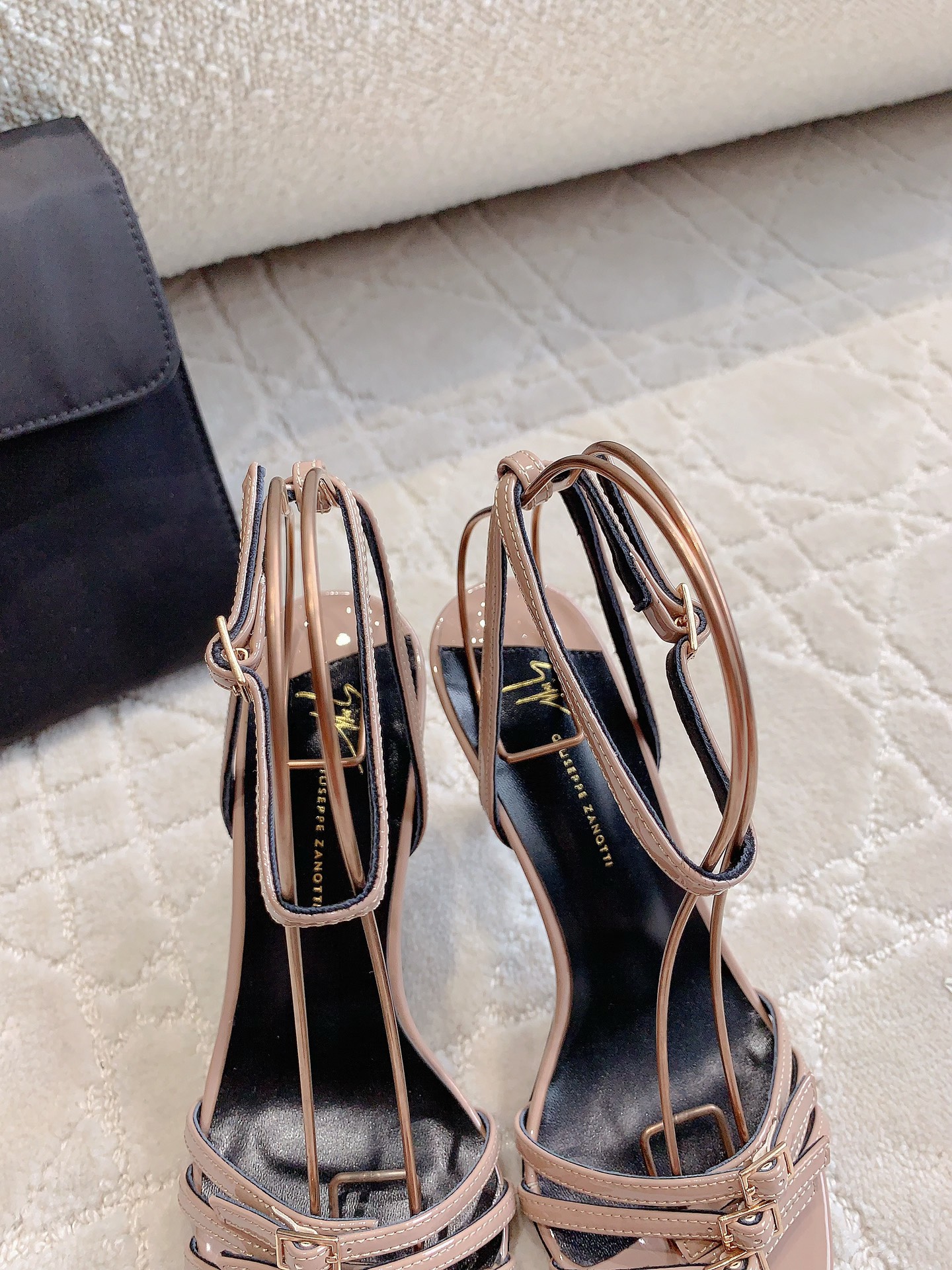 New Sharp Heels by Giuseppe Zanotti: Original Design with Star Appeal - 图片 7