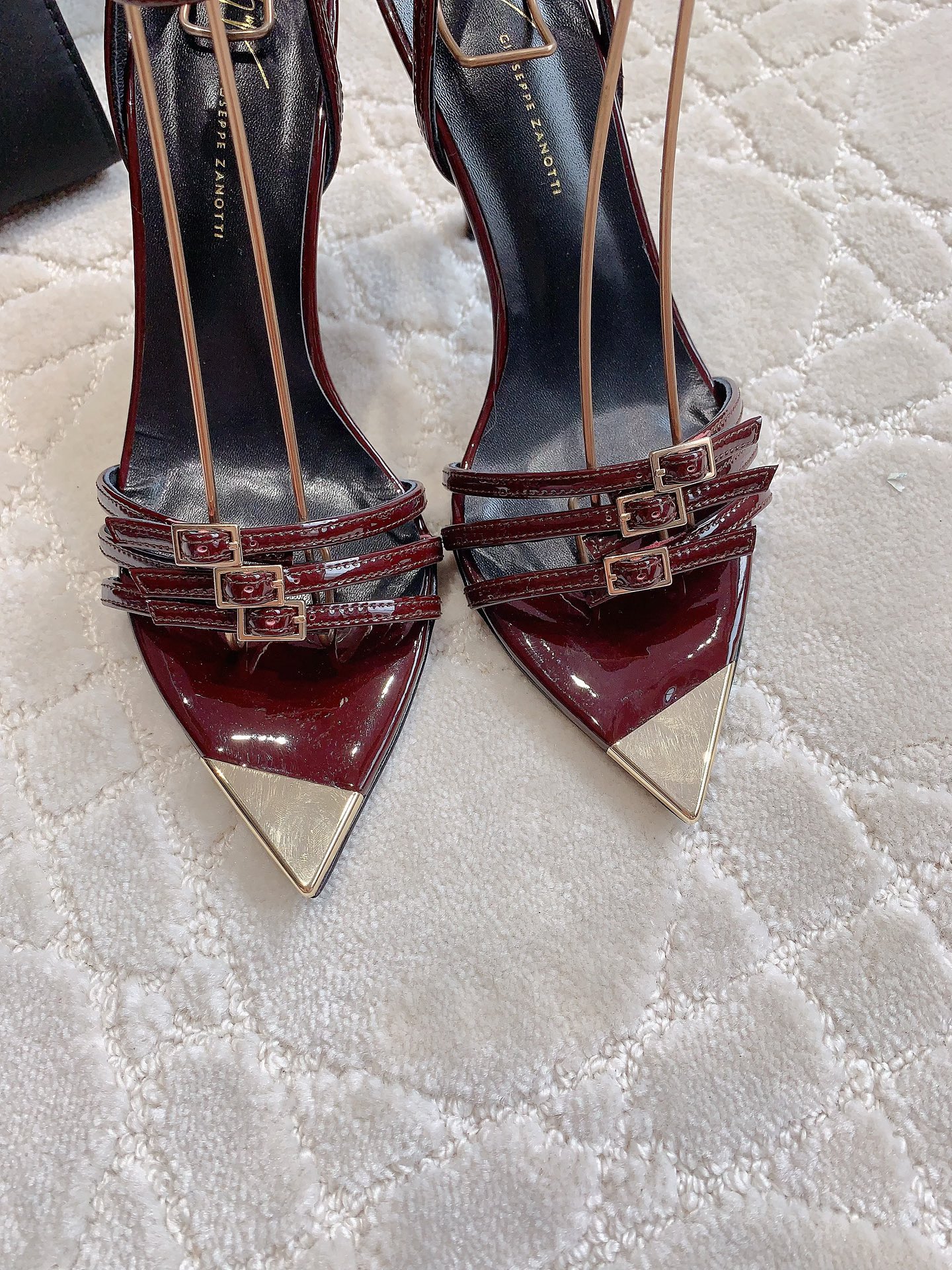 New Original Giuseppe Zanotti Sharp Heels: Celebrity Favorite! - 图片 6