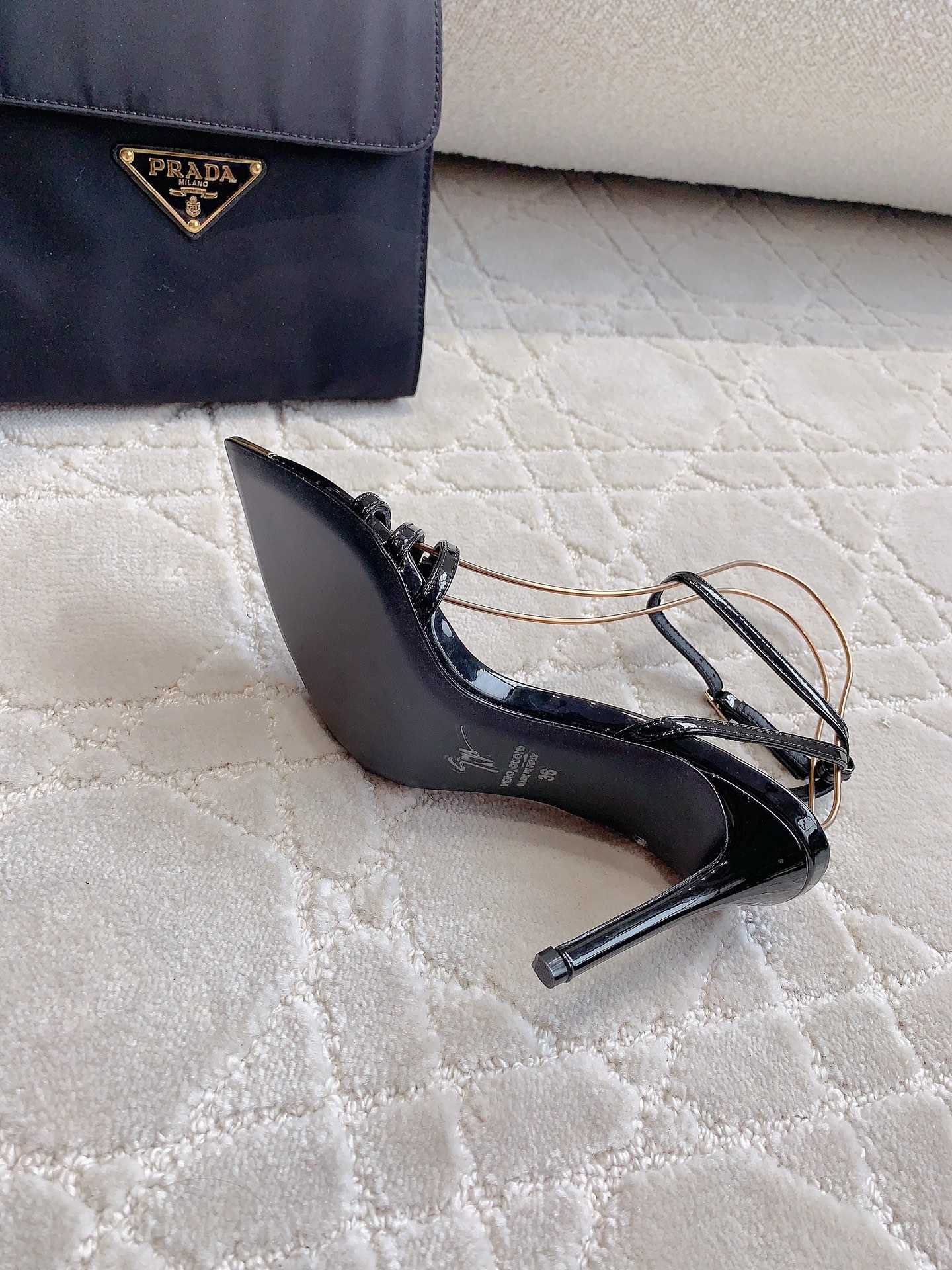 Giuseppe Zanotti’s 648 Collection: Original Sharp Heels Worn by Stars - 图片 9