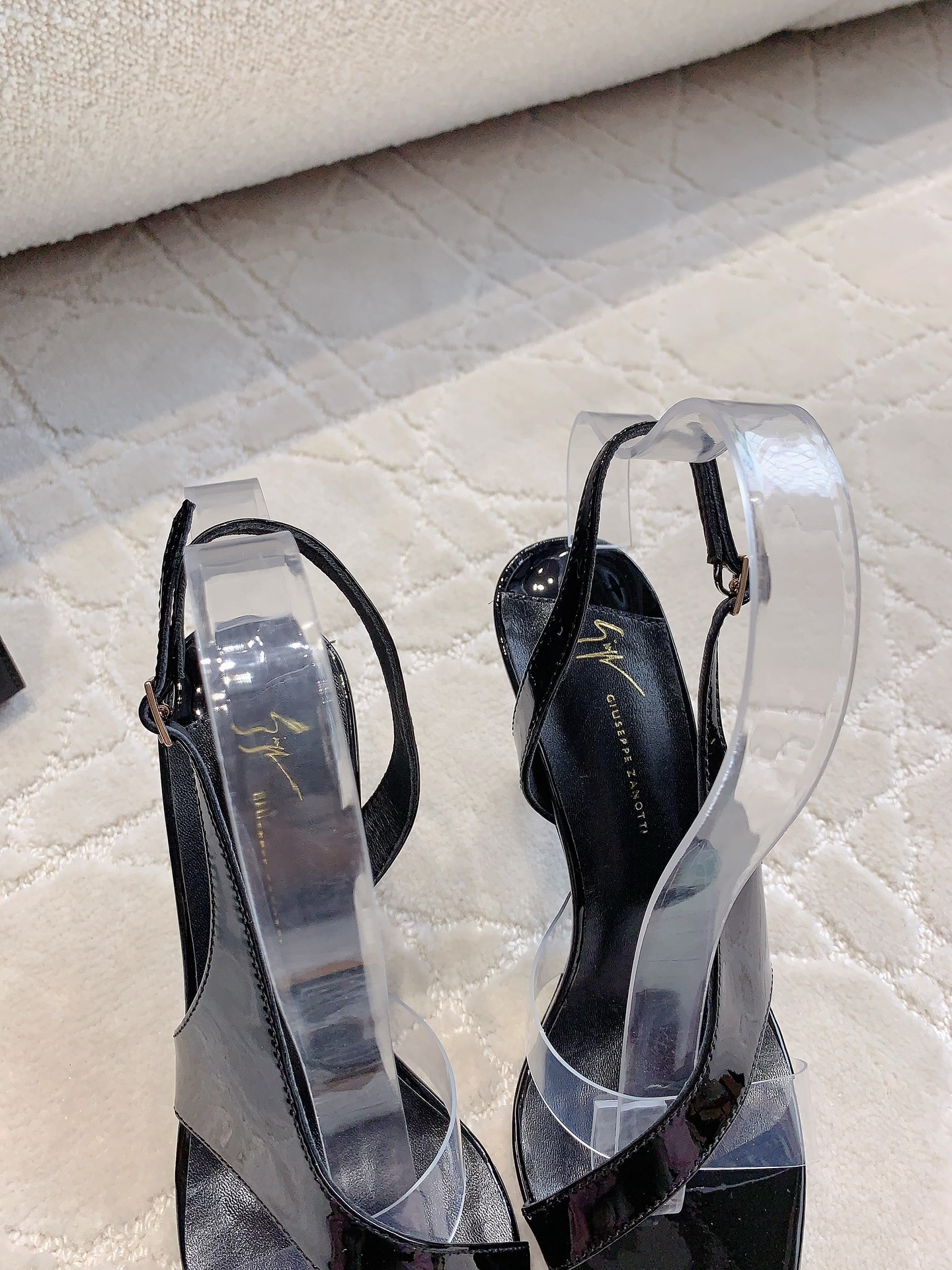 New Sharp Heels by Giuseppe Zanotti: Original Design with Star Appeal - 图片 7