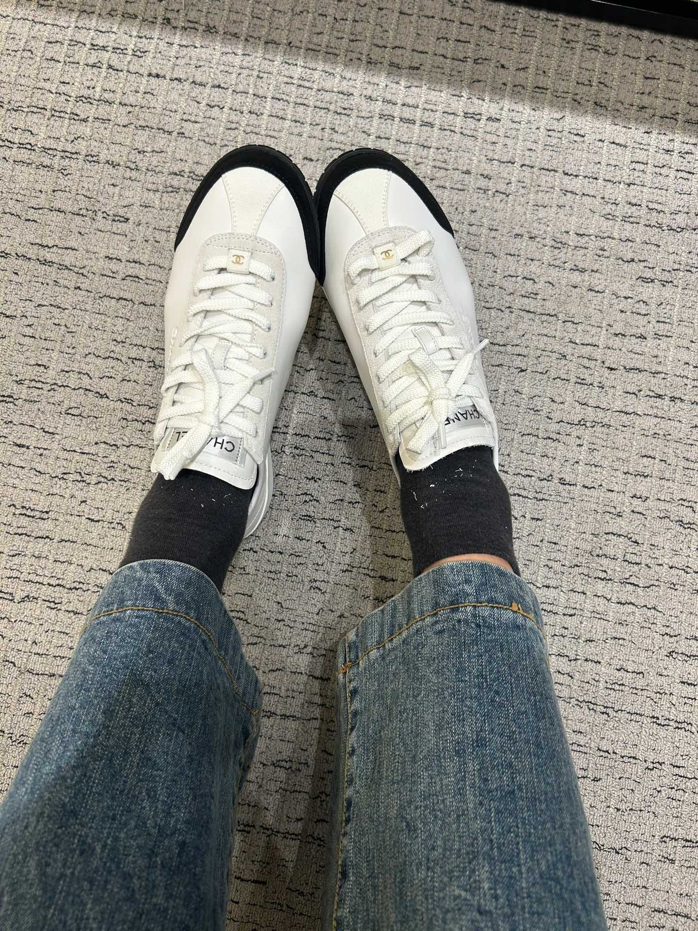 NO:468518,Footwear demonstration, casual shoes/sports shoes, sneakers19860909上脚示范,休闲鞋/运动鞋,sneakers,Women's Shoes