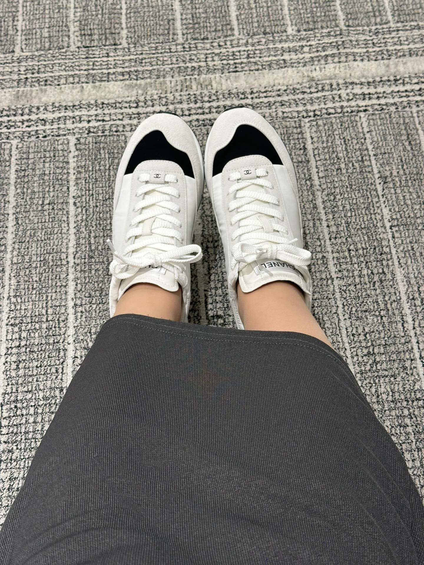 NO:468532,Footwear demonstration, casual shoes/sports shoes, sneakers19860909上脚示范,休闲鞋/运动鞋,sneakers,Women's Shoes