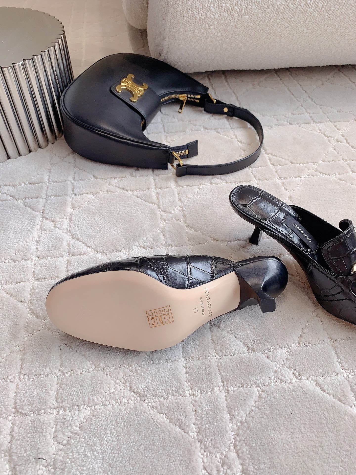 Ferragam’s Elegant Monolithic Half-Shoe in Size 35-39 with Oxen Skin and Italian Leather - 图片 9