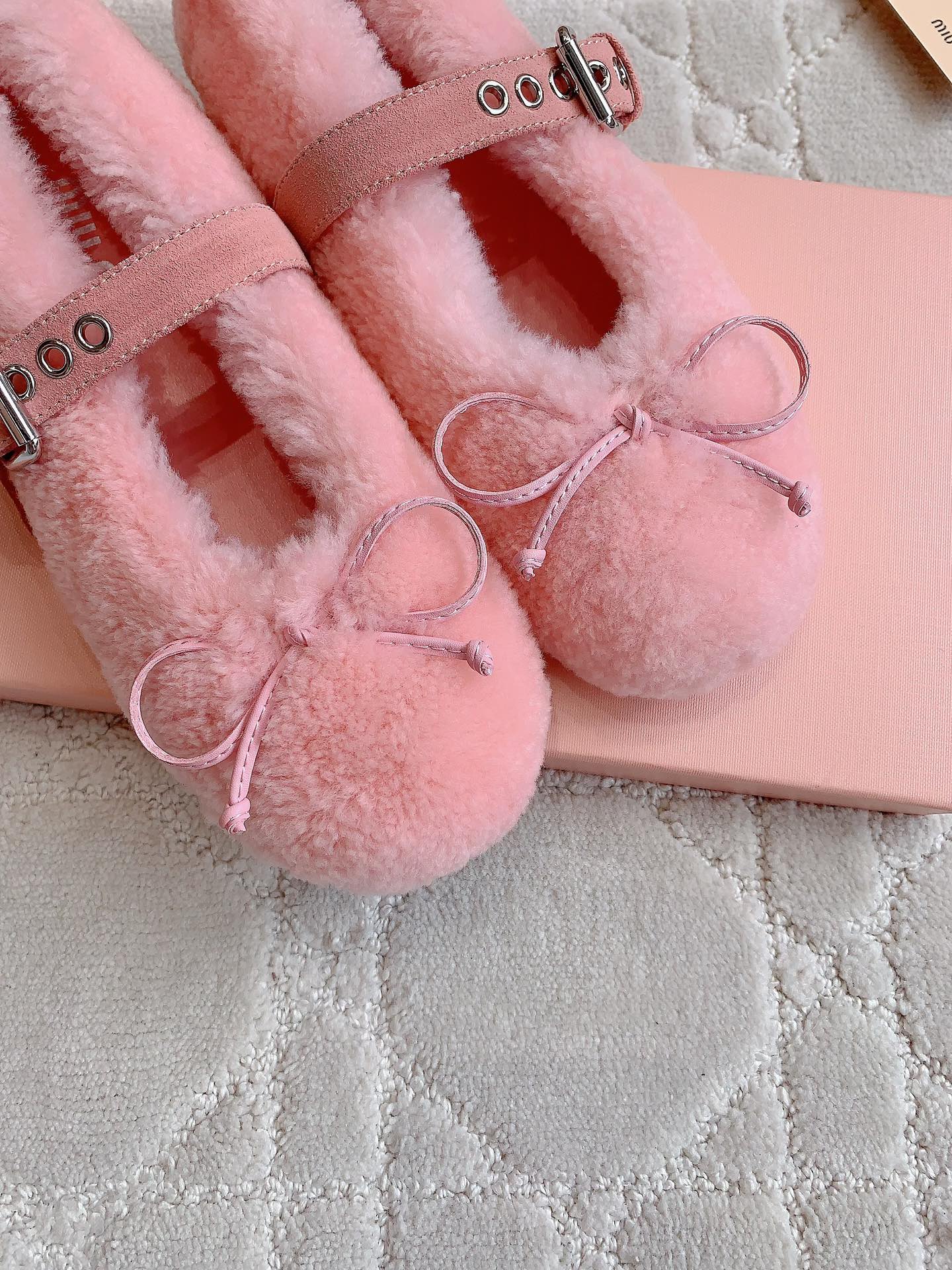 Winter Plant Shoes: 725 Miu Hairy Shoes with Wool Lining - 图片 5