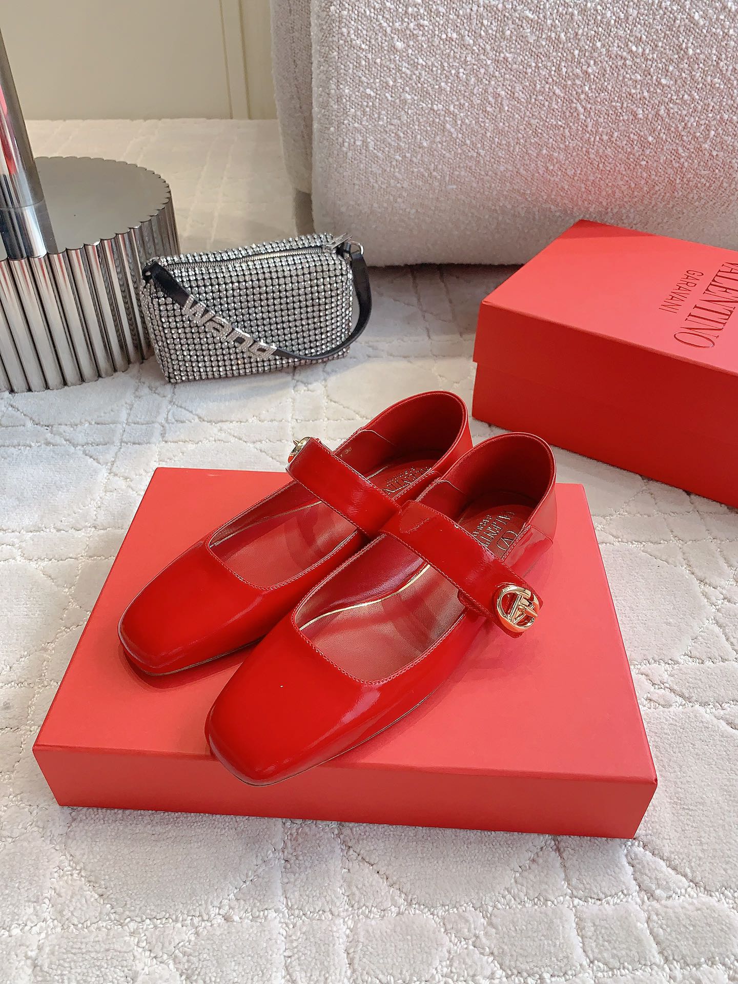 Valentin’s Classic V-Button Mary Jane Flats: Italian Leather, Size 35-39, $750. - 图片 3