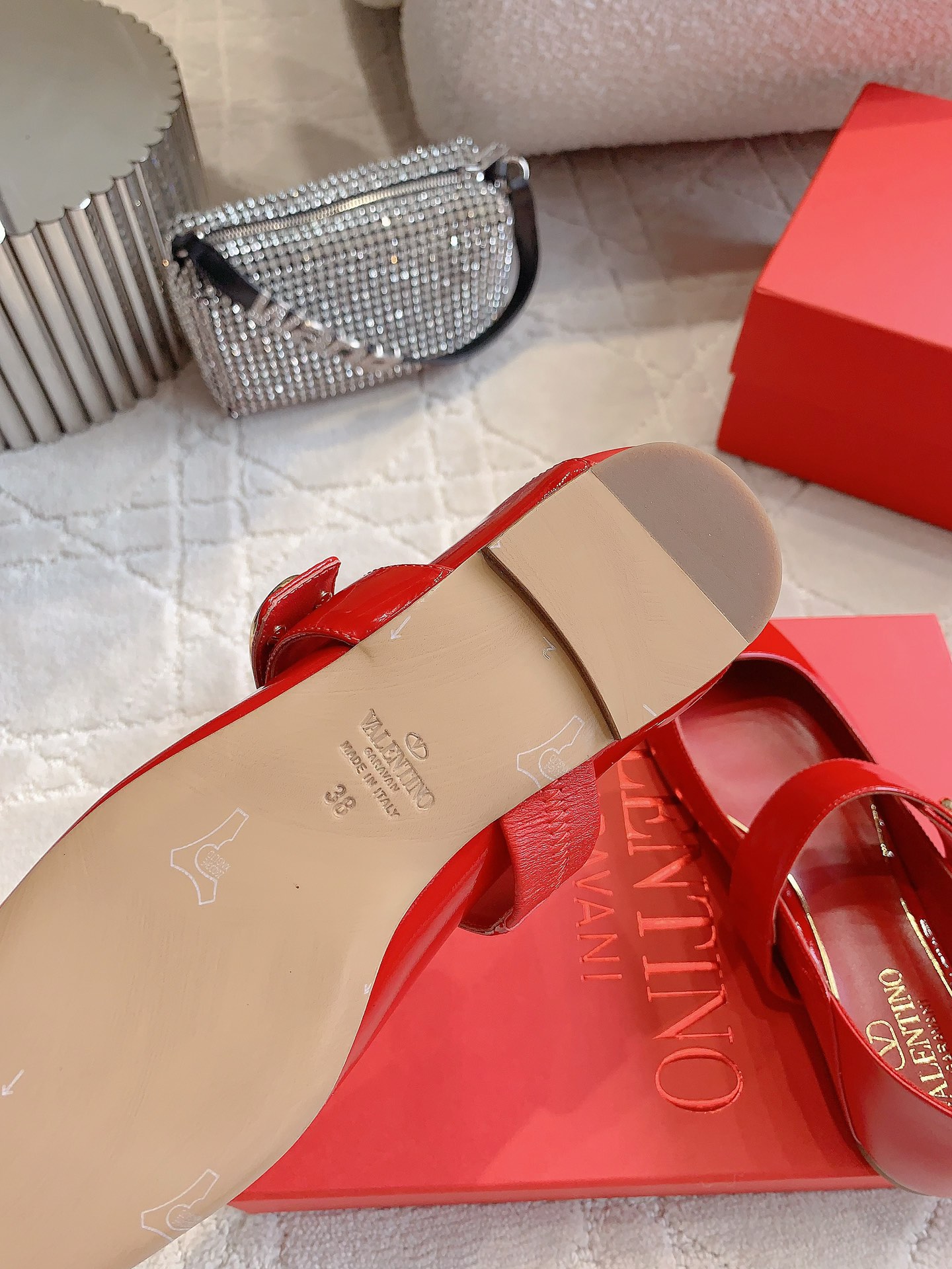 Valentin’s Classic V-Button Mary Jane Flats: Italian Leather, Size 35-39, $750. - 图片 9
