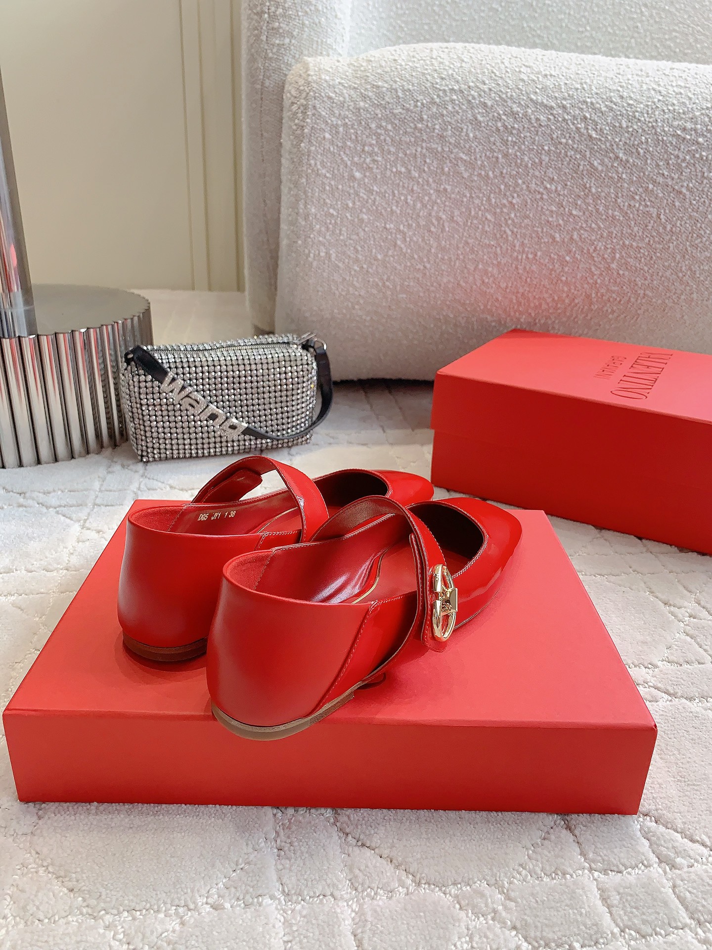 Valentin’s Classic V-Button Mary Jane Flats: Italian Leather, Size 35-39, $750. - 图片 8