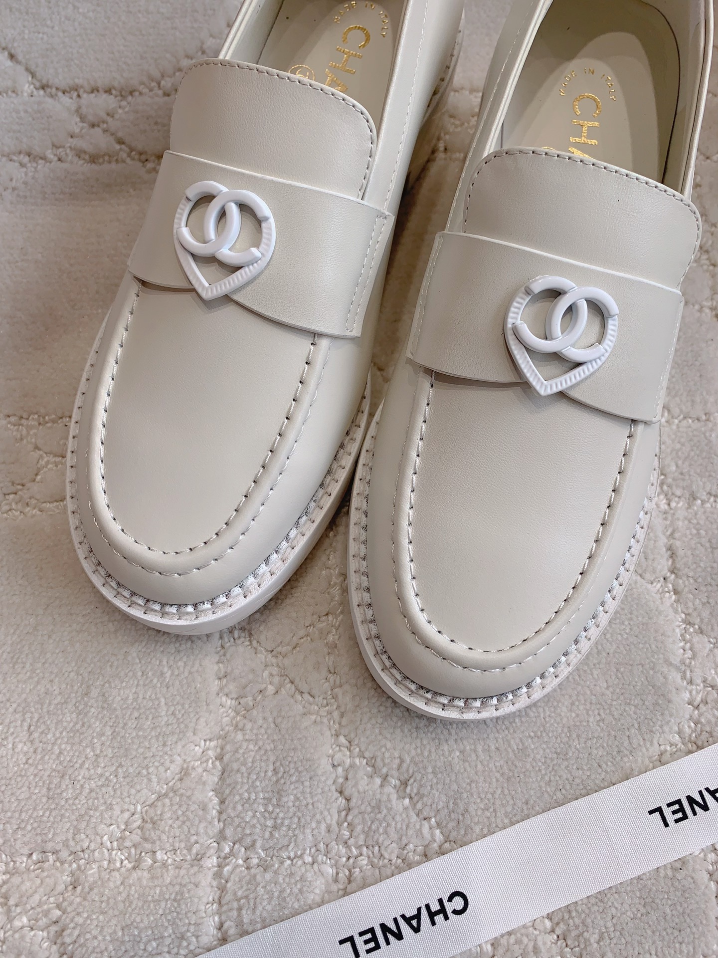 Saint Laurent Classic Luxury Leather Shoe Loafer Ref.3C524AC3 5