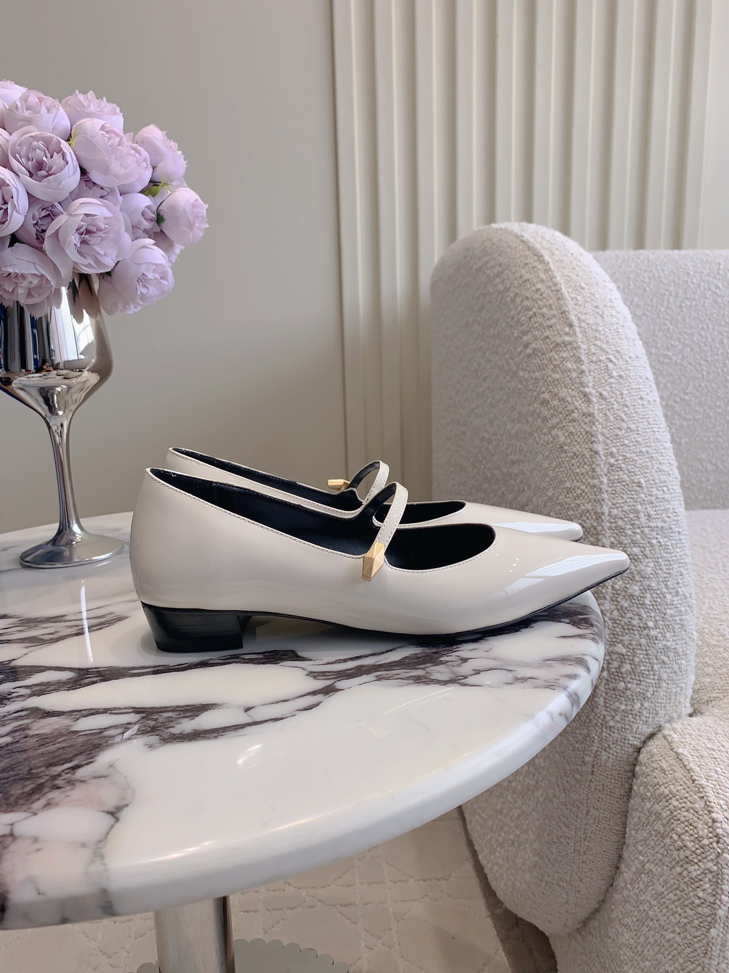 Dior Bag Collection crafted with premium materials and signature design 2
