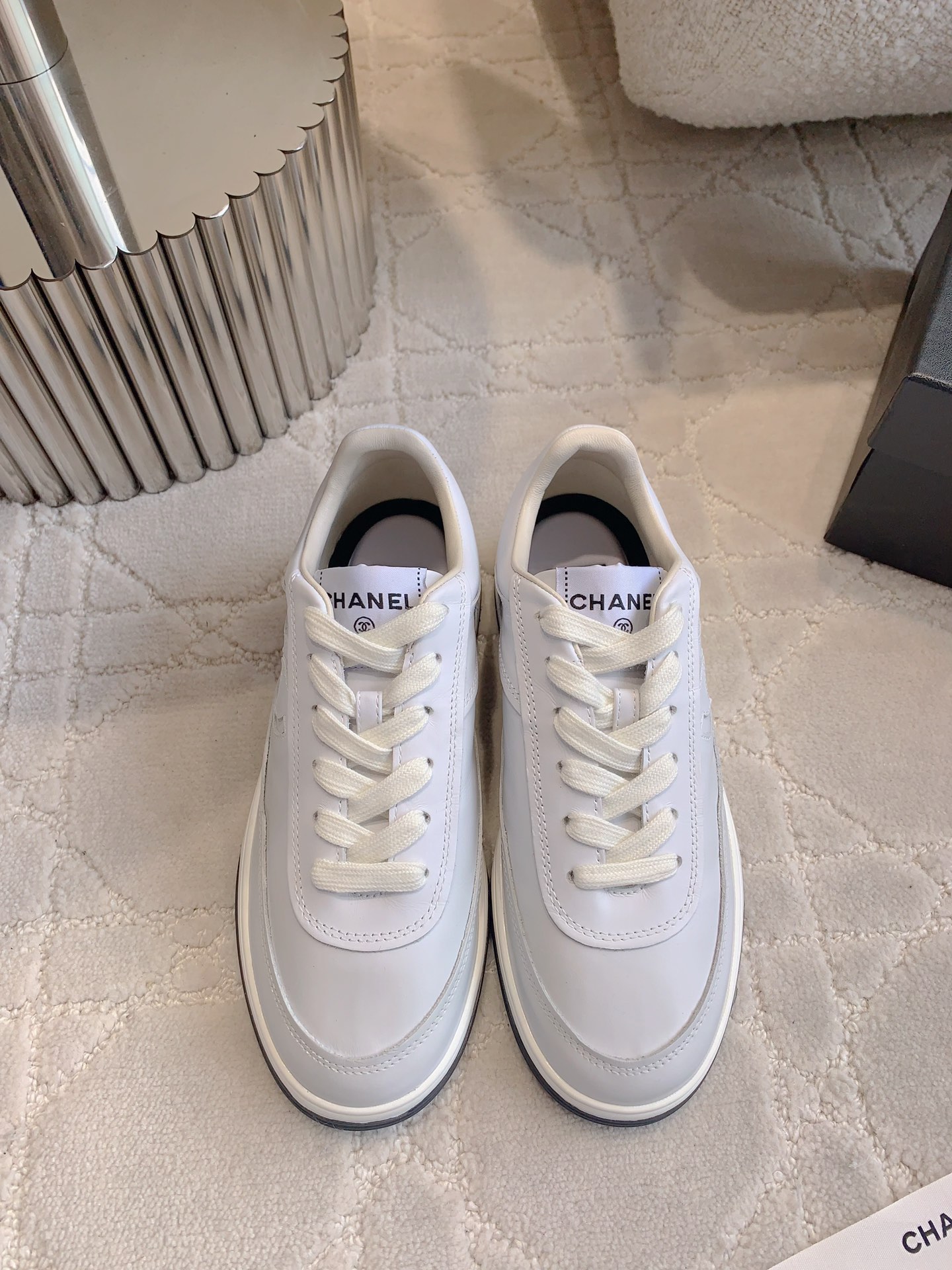 NO:468513,Women's size Men's size CHANE's newest gradient board shoes casual shoes Coco girls must-have You can always trust Chanel designers' eyes Extremely fitted with foot Comfortable Full Score No pressure on foot Women's size 35-39 (40 41 42 Customized) Men's size 40-44 (39 45 Customized), casual shoes/sports, chanel, chanel, sneakers19860909女码 男码 CHANE*新款渐变板鞋休闲鞋 Coco女孩必入 永远可以相信香奈儿设计师的眼光 上脚绝绝子 舒适度满分 上脚无压力 女码35-39（40 41 42定做）男码40-44（39 45定做）,休闲鞋/运动鞋,chanel,chanel,sneakers,Women's Shoes