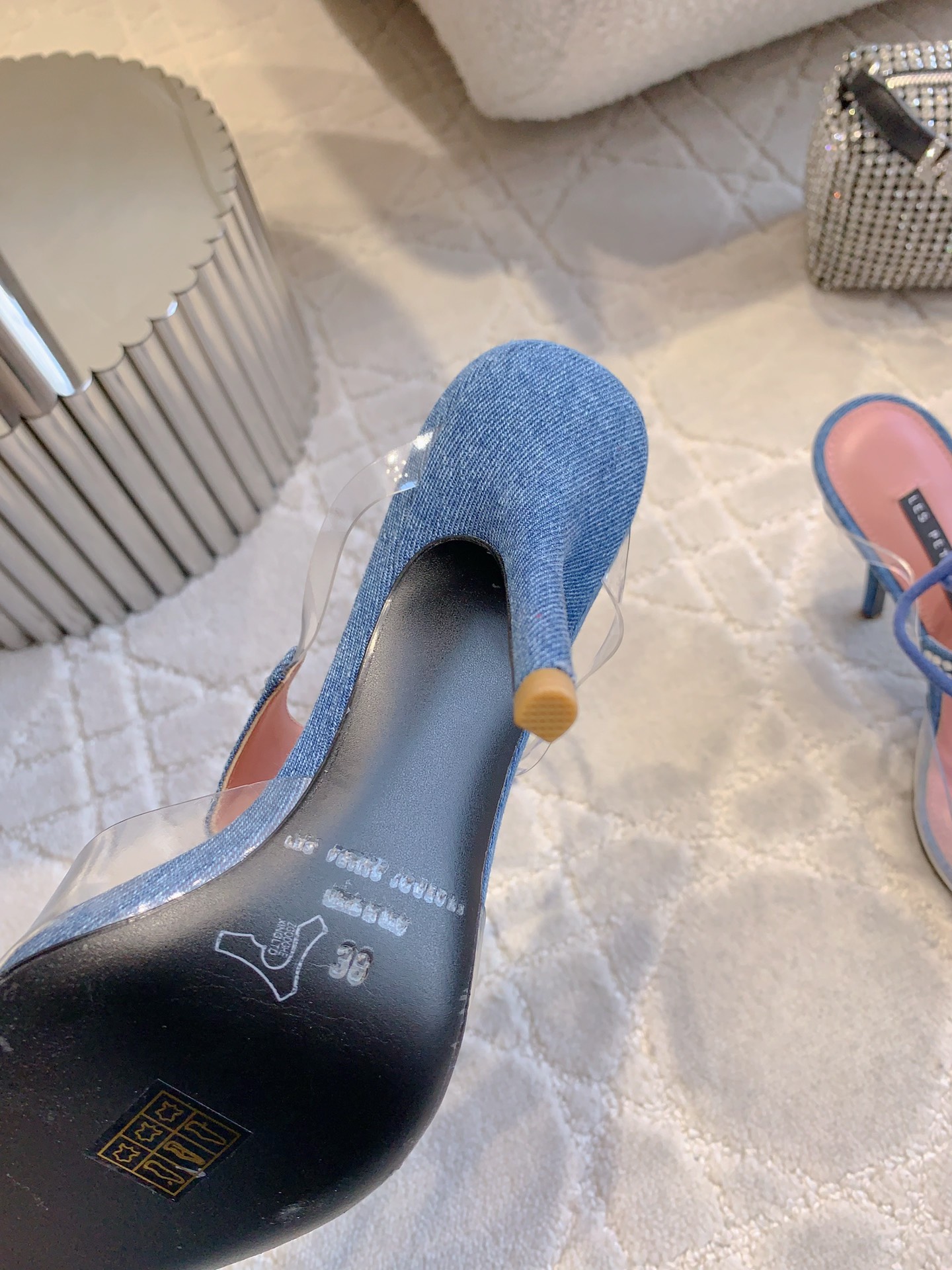 “High Heel Shoes: Elegant Italian Design, 9cm, Sizes 35-39, $567” - 图片 9