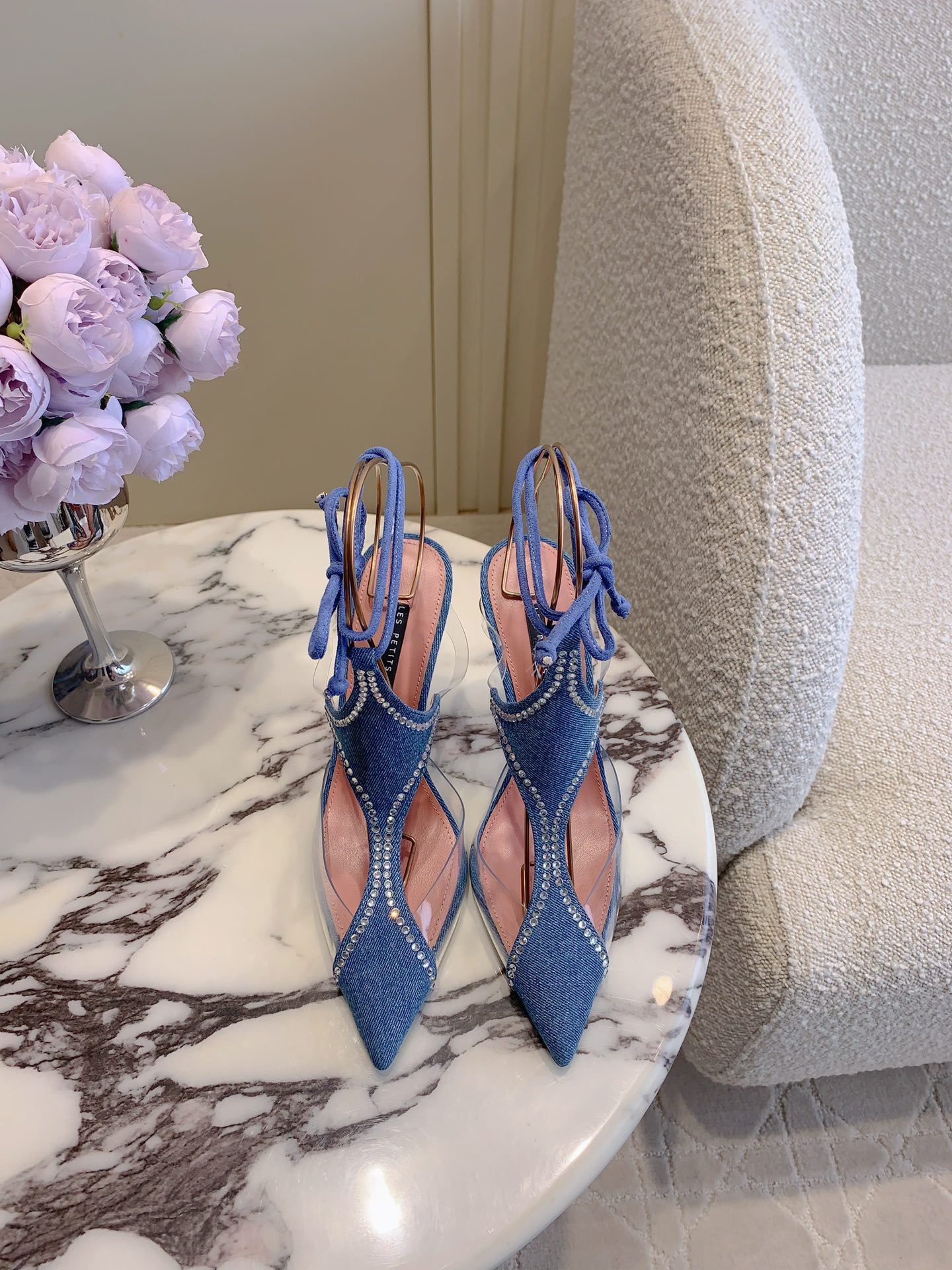 “High Heel Shoes: Elegant Italian Design, 9cm, Sizes 35-39, $567” - 图片 2