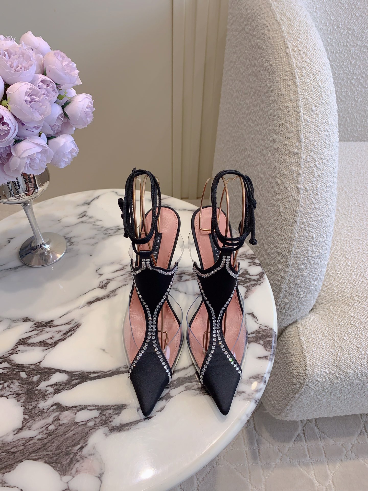 Stylish High Heel Shoes: Les Petits Joueurs’ Elegant Italian Collection, Priced at $567. - 图片 2