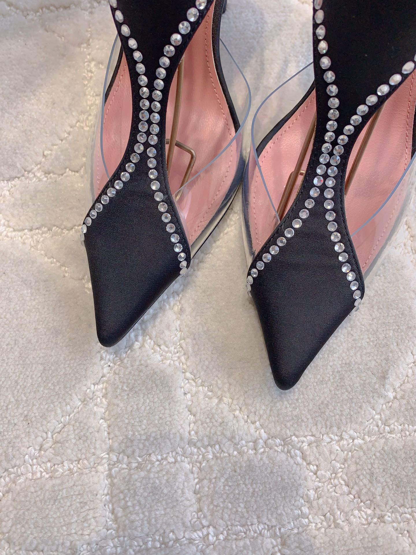 Stylish High Heel Shoes: Les Petits Joueurs’ Elegant Italian Collection, Priced at $567. - 图片 5