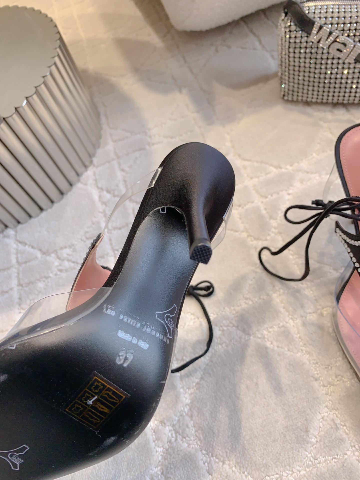 Stylish High Heel Shoes: Les Petits Joueurs’ Elegant Italian Collection, Priced at $567. - 图片 9