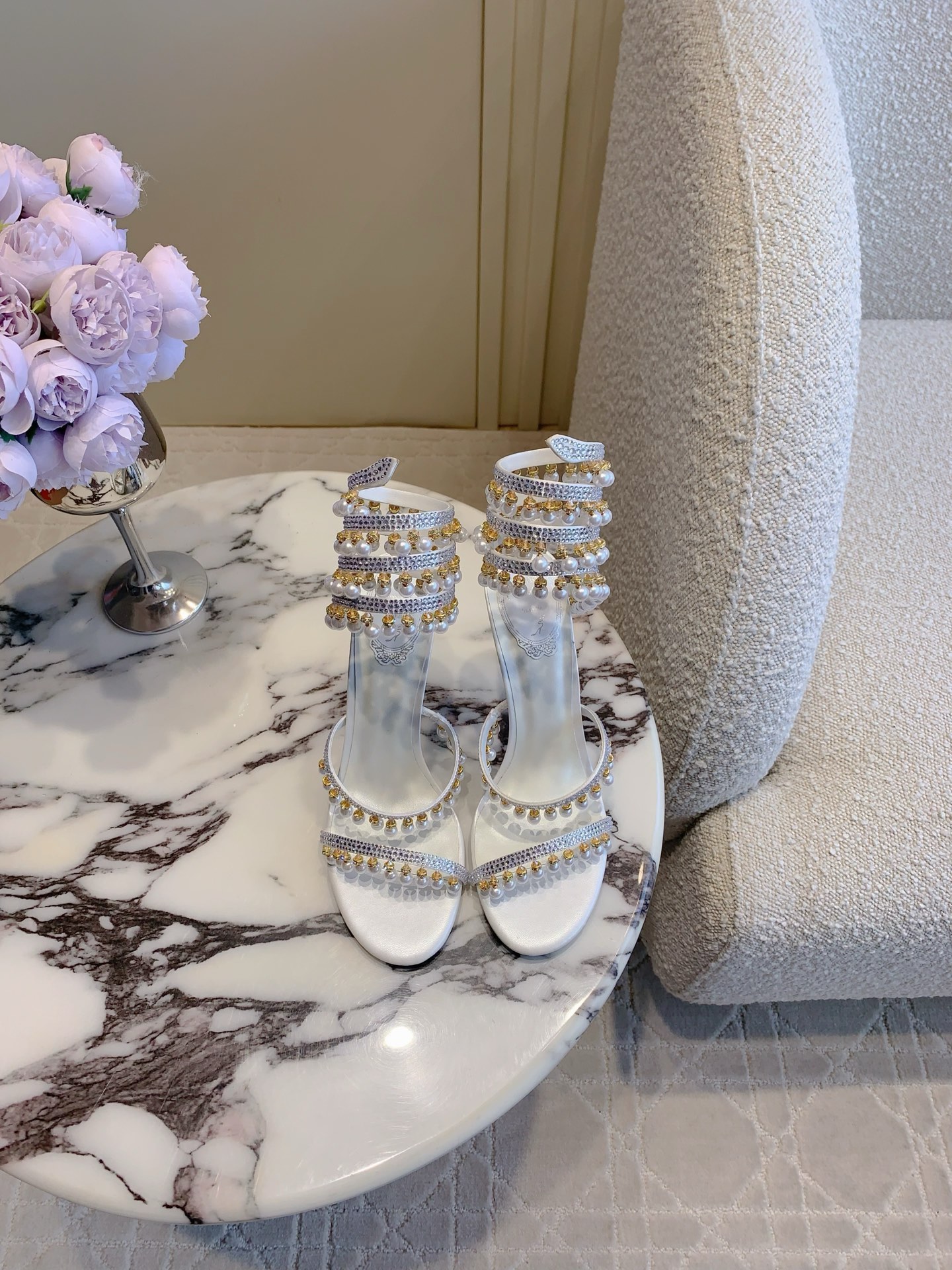 NO:174458,Ren* Caovill* pearl pendant high-heel fairy sandals, full of fairy spirit on the feet, can be called a craft!  Original development pearl pendant hot diamond footbed sheepskin Italian leather outsole Heel height 9.5cm Size 35-39 (34 40 41 42 43 Custom made), sandals, sandals, sheepskin, Leather soles19860909Ren* Caovill*珍珠吊坠高跟仙女凉鞋 上脚仙气十足 堪称工艺品！ 原版开发珍珠吊坠烫钻 垫脚羊皮 意大利真皮大底 跟高9.5cm 码数35-39（34 40 41 42 43定做）,凉鞋,sandals,sheepskin,Leather soles,Women's Shoes