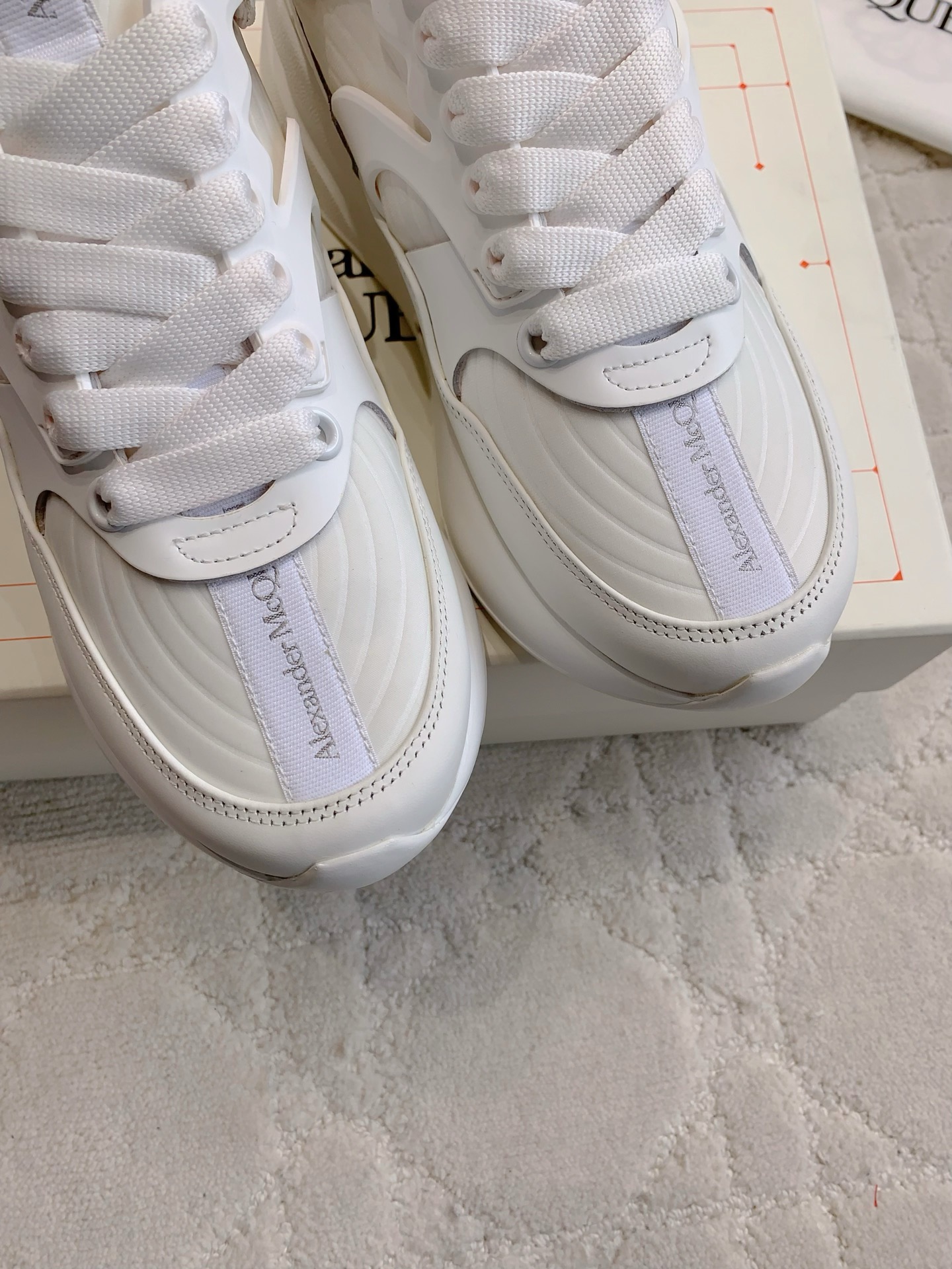 Top Quality Alexander McQUEE Leisure Shoes for Couples, Authentic Details, Various Sizes - 图片 4