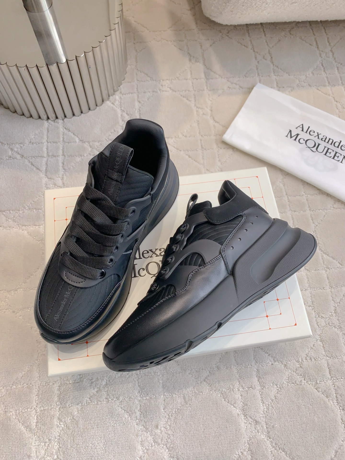 Top Quality Alexander McQUEE Leisure Shoes for Couples: P925 Female, P950 Male. - 图片 2