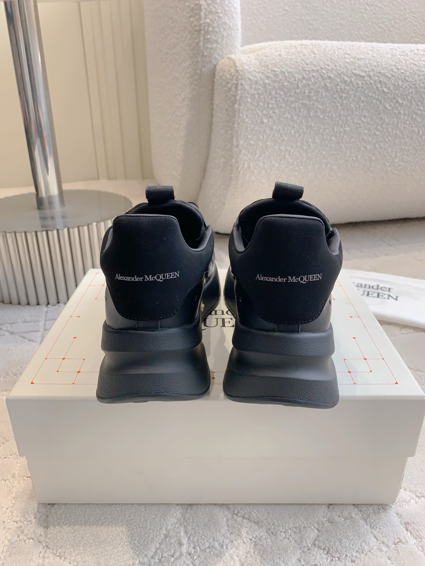 Top Quality Alexander McQUEE Leisure Shoes for Couples: P925 Female, P950 Male. - 图片 7