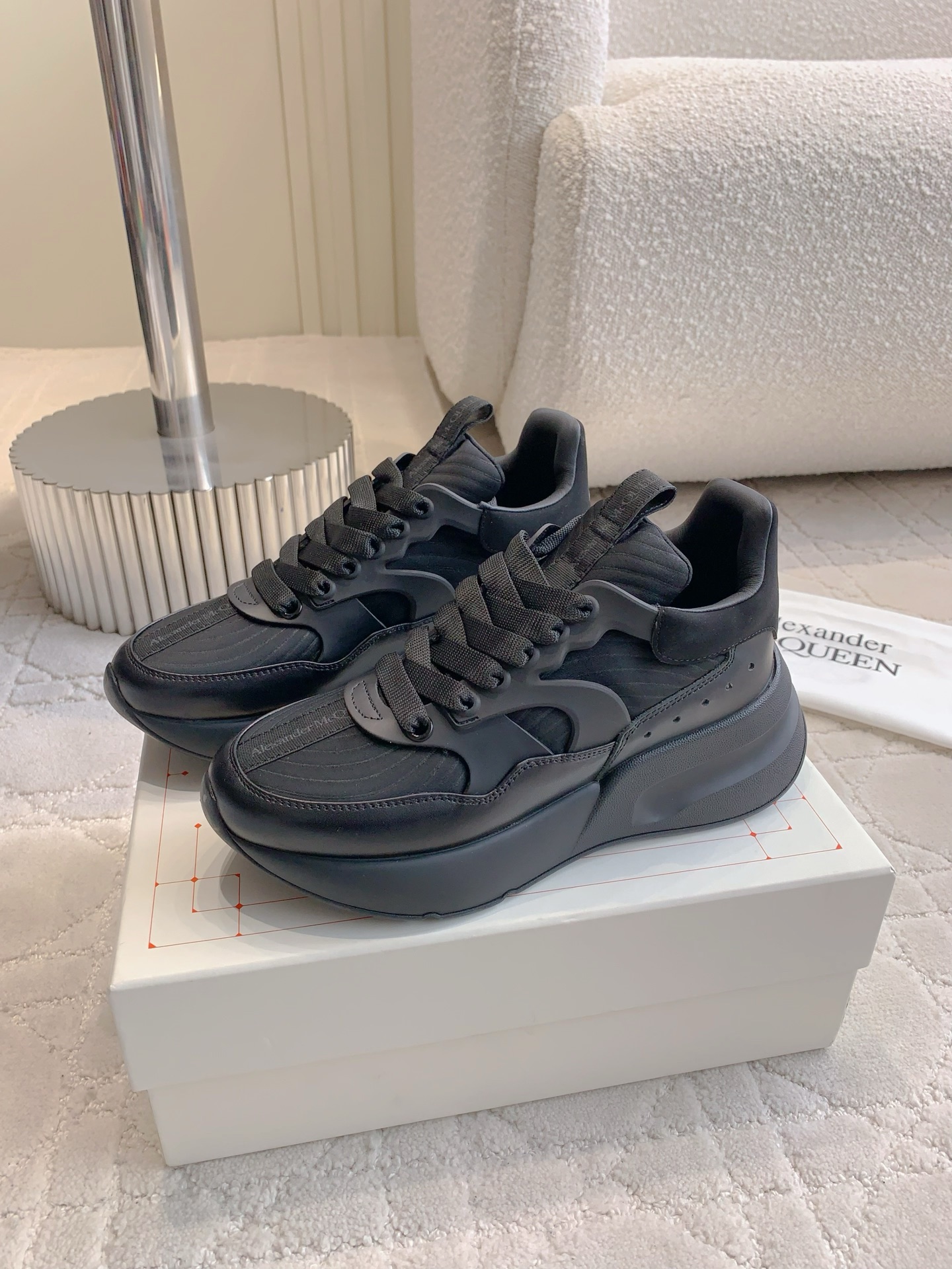 Top Quality Alexander McQUEE Leisure Shoes for Couples: P925 Female, P950 Male. - 图片 1