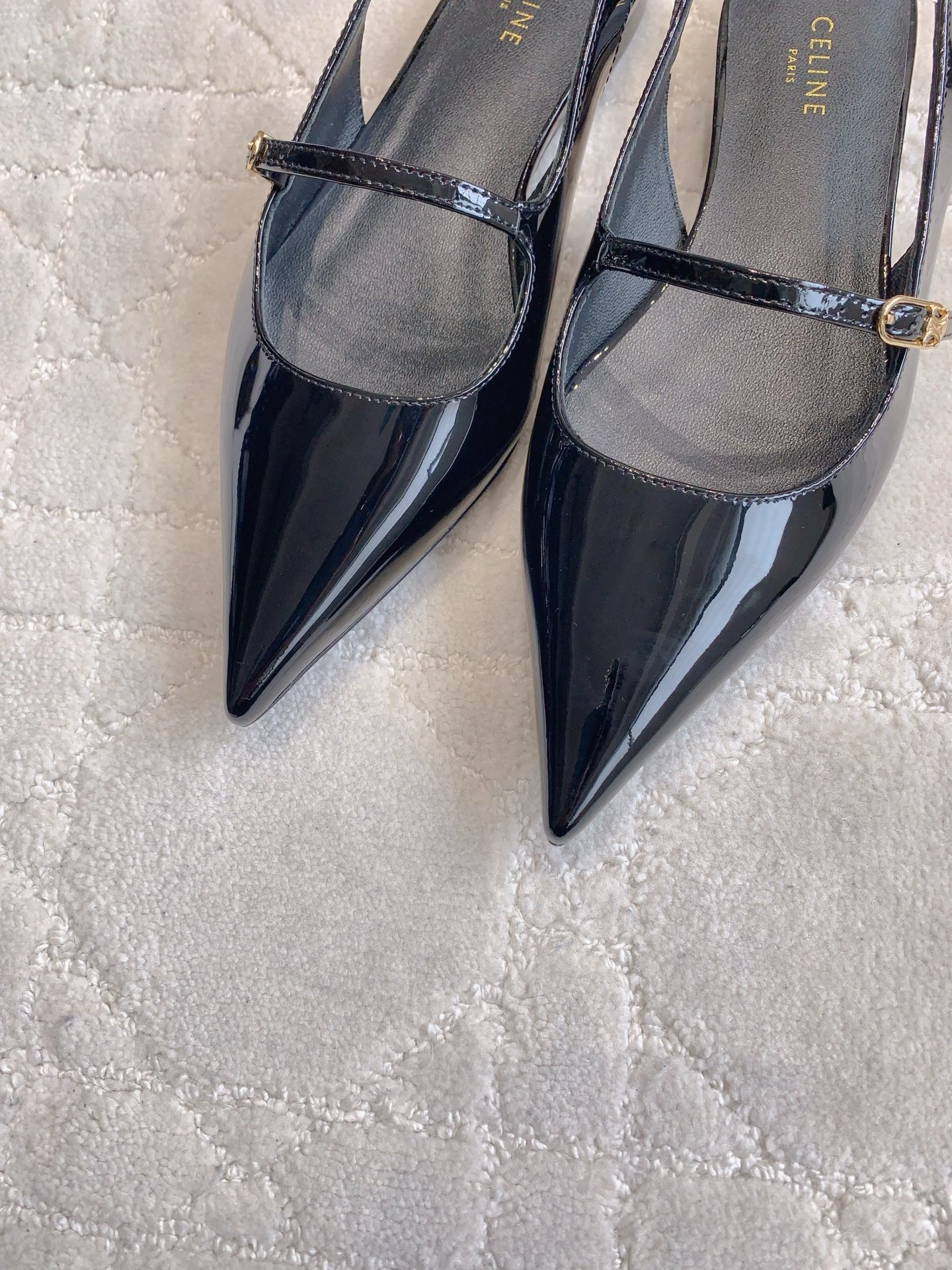 Stylish Leather Flat Shoes by Celin: Italian Skin, Sizes 35-39, Shoe-Faced Cowcloths - 图片 5