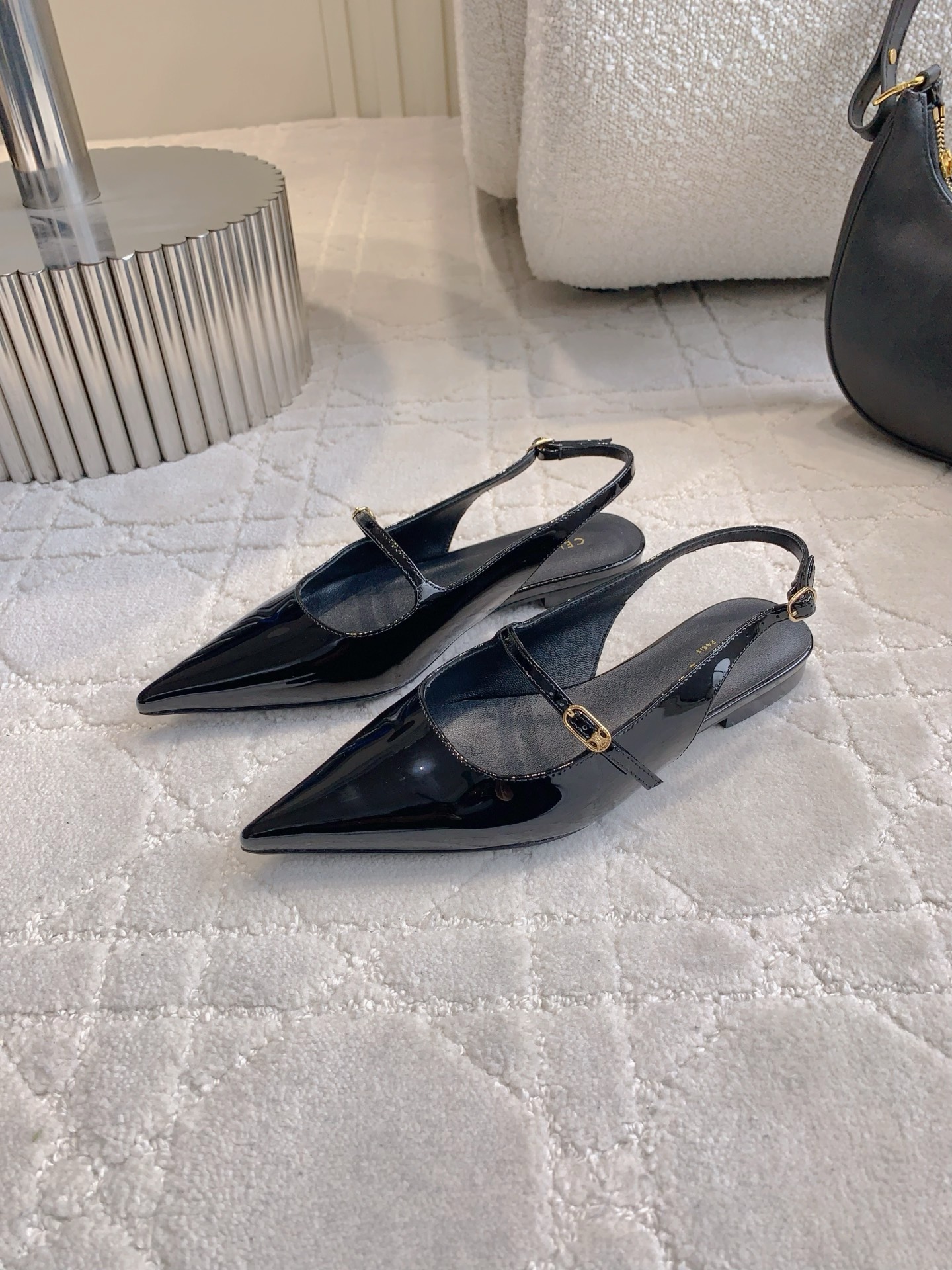 Stylish Leather Flat Shoes by Celin: Italian Skin, Sizes 35-39, Shoe-Faced Cowcloths - 图片 1