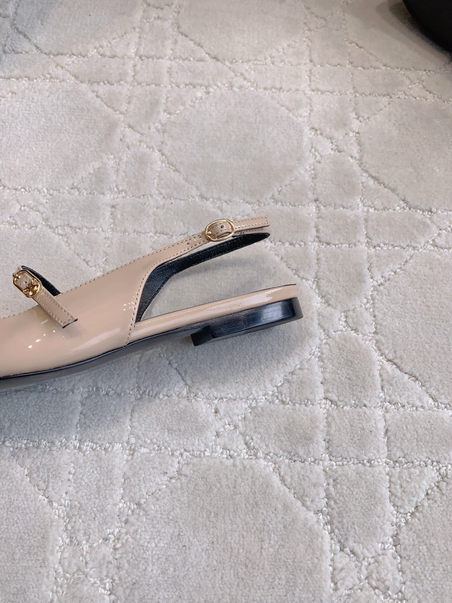Stylish Leather Flat Shoes by Celin: Italian Craftsmanship, Sizes 35-39 - 图片 7