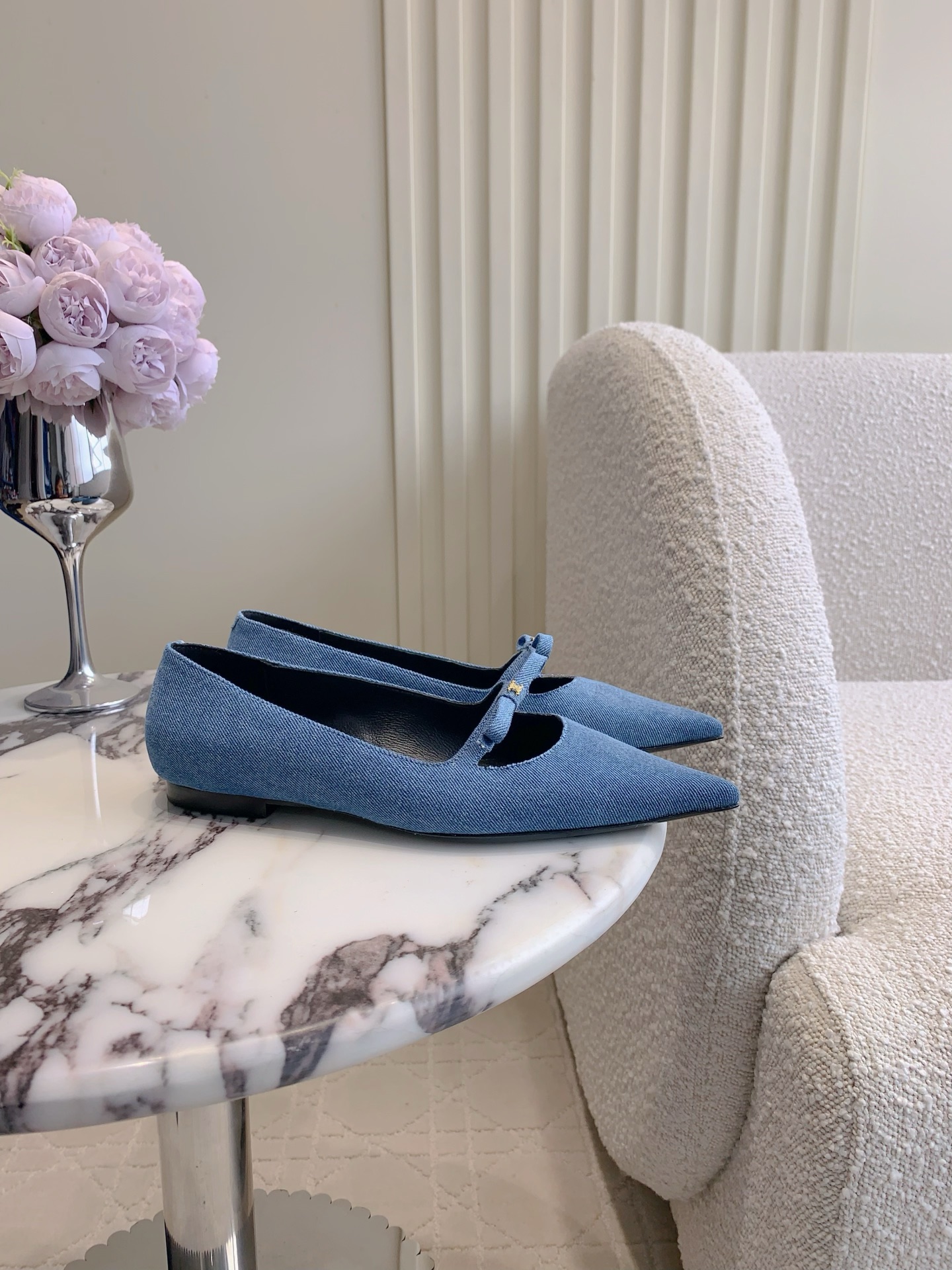 Trendy Leather Flat Shoes by Celin: Italian Craftsmanship in Sizes 35-39 - 图片 3