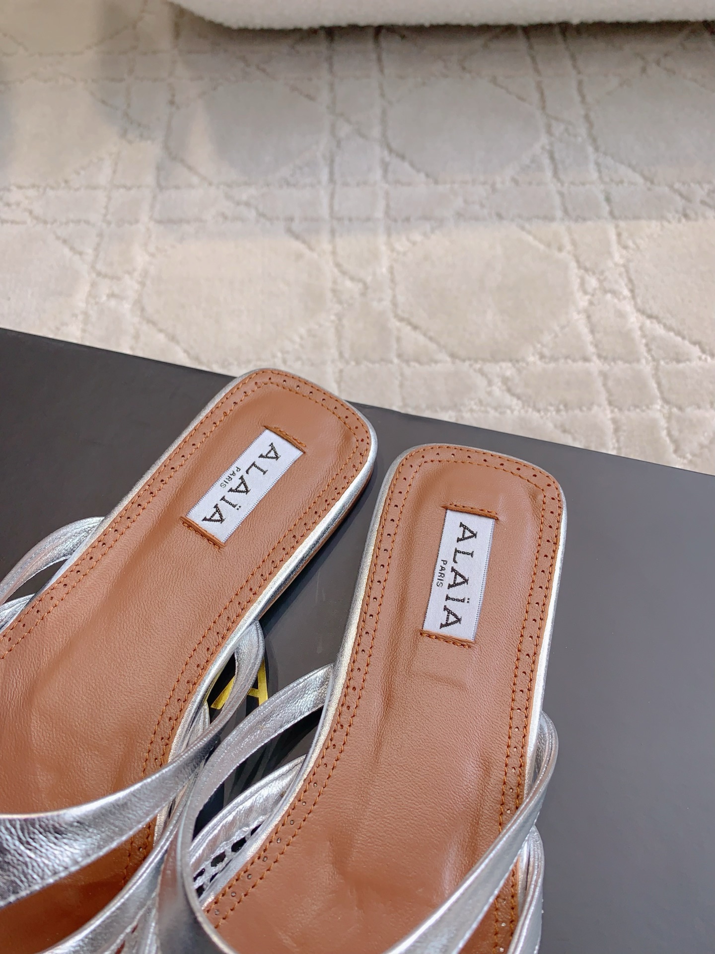 Alaia’s Eccentric and Super-Soft Shoe Collection: 576 New Net Toes and Slippers - 图片 6