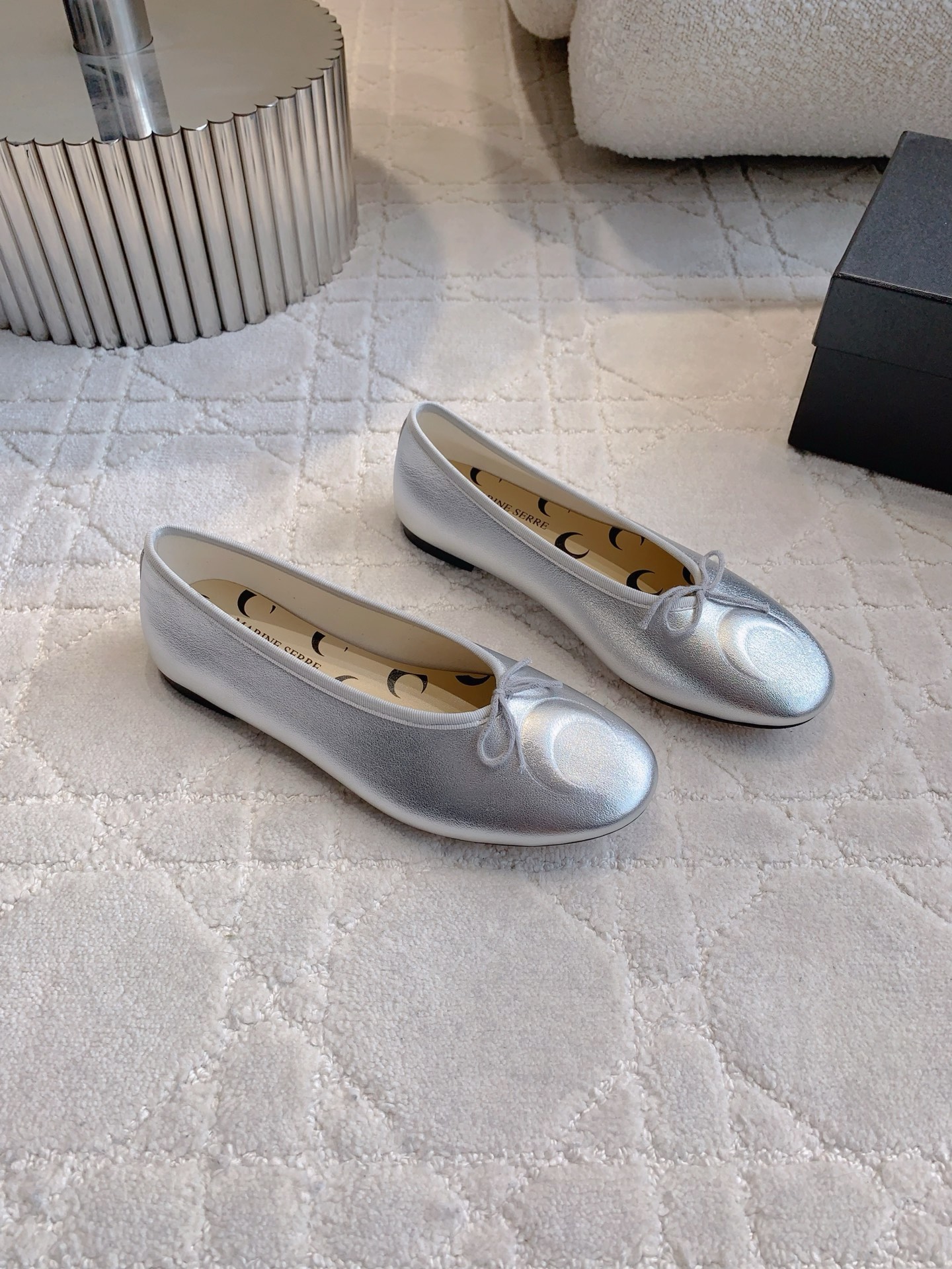 Unique Moon Base Ballet Shoes by Marine Serre: Cozy, Stylish, and Invincible - 图片 4