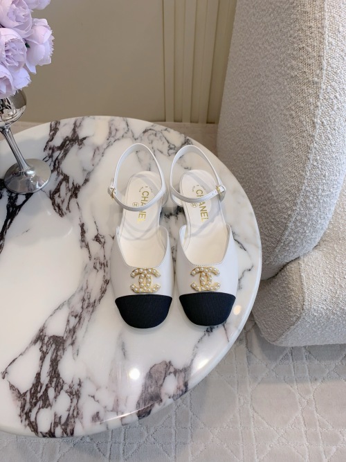 Chanel Mary Jane Flats Classic Two-Tone Lambskin CC Logo Shoes 1 Chanel Mary Jane Flats Classic Two-Tone Lambskin CC Logo Shoes