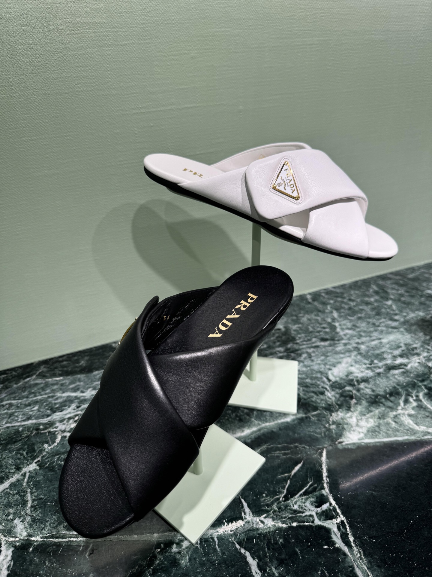 NO:233399,Counter pictures, slippers, slippers19860909专柜图,拖鞋,slippers,Women's Shoes