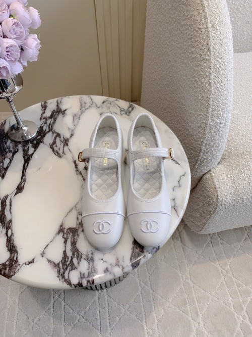 Chanel Mary Jane Block Heel Shoes Lambskin Leather White, Comfortable & Stylish 1 Chanel Mary Jane Block Heel Shoes Lambskin Leather White, Comfortable & Stylish