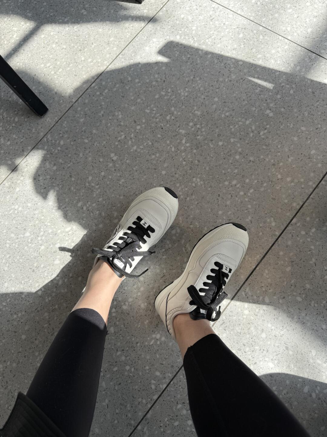 NO:252087,Footwear demonstration, casual shoes/sports shoes, sneakers19860909上脚示范,休闲鞋/运动鞋,sneakers,Women's Shoes