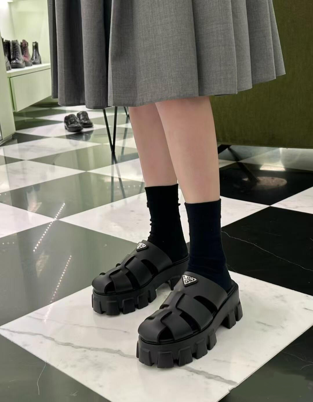 NO:252201,Demonstration of foot, half drag19860909上脚示范,半拖,Women's Shoes