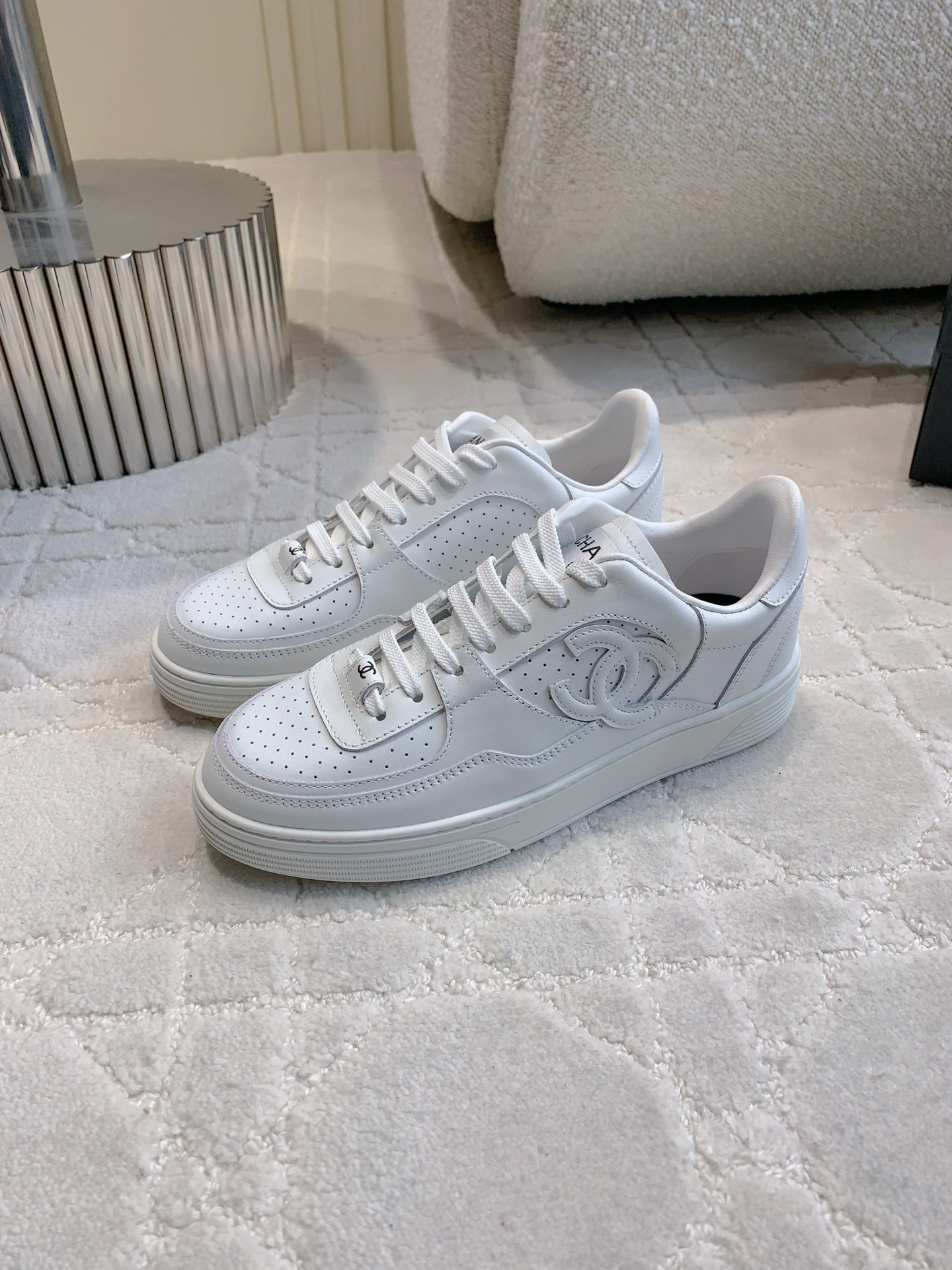 Кроссовки Chanel